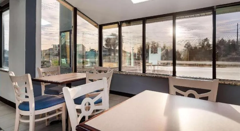 Rodeway Inn Lumberton Central