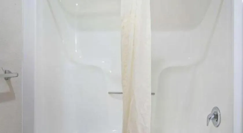 Rodeway Inn Lumberton Central