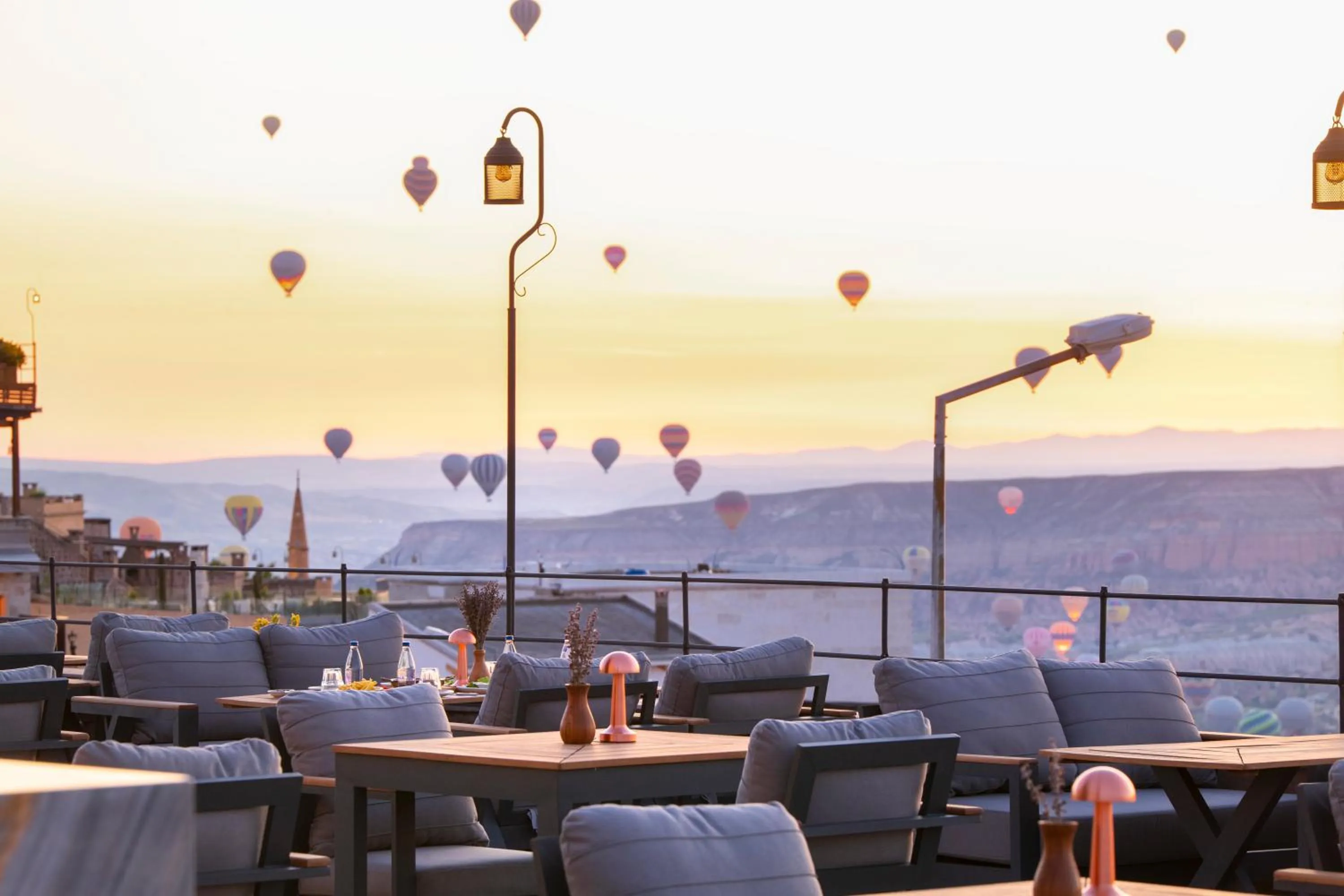 Restaurant/places to eat in Breeze Of Cappadocia Special Class