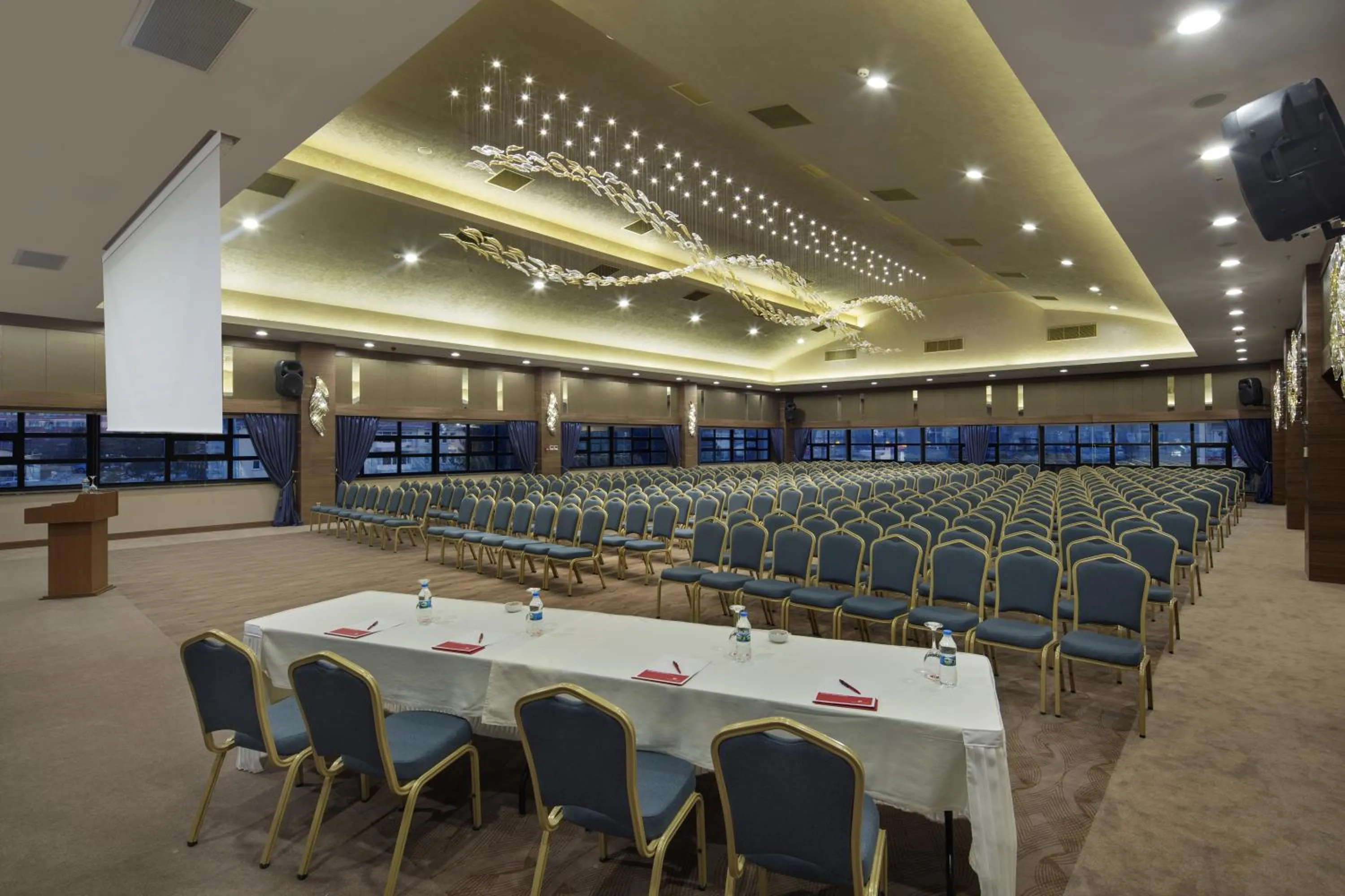 Business facilities in Ramada By Wyndham Elazığ
