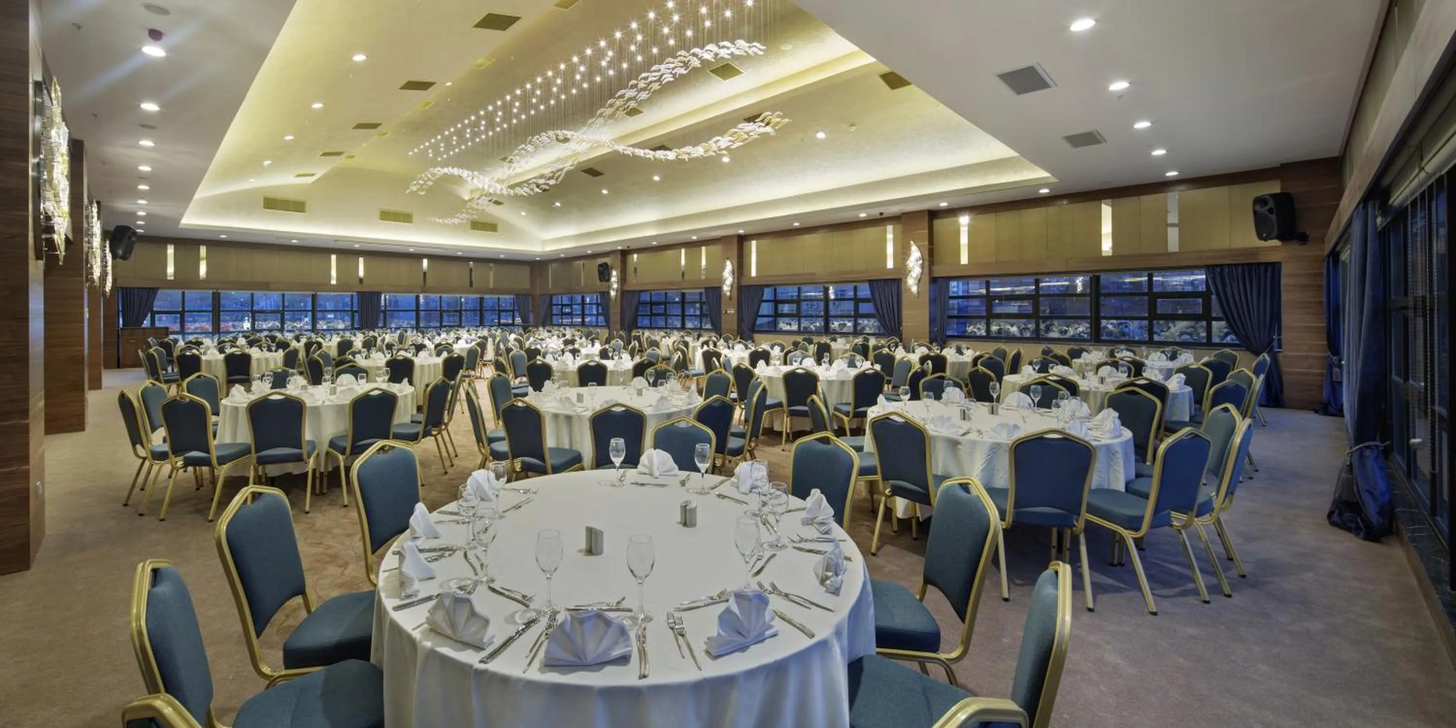 Banquet/Function facilities in Ramada By Wyndham Elazığ