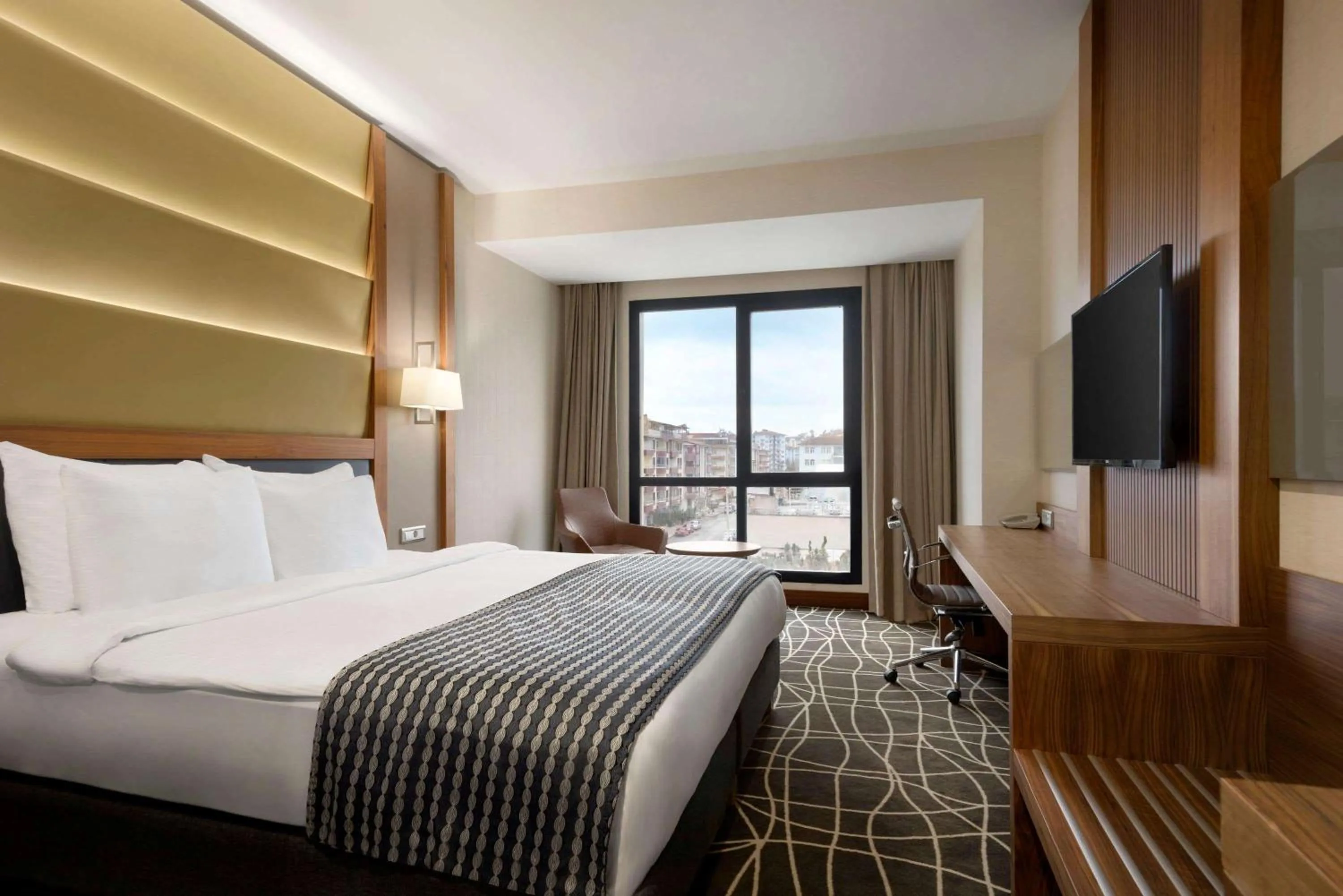 Photo of the whole room, Bed in Ramada By Wyndham Elazığ