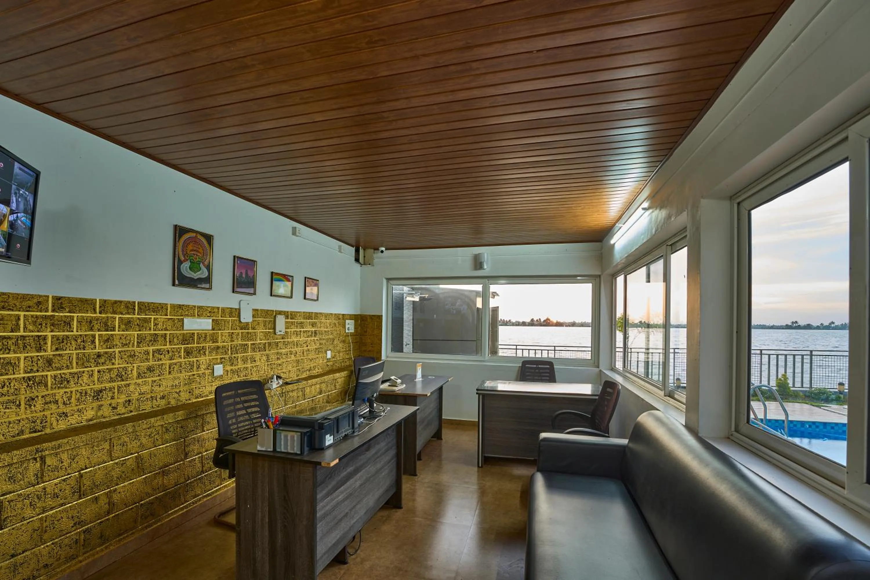 Seating area in MIRAS PMC Lakeshore Resort