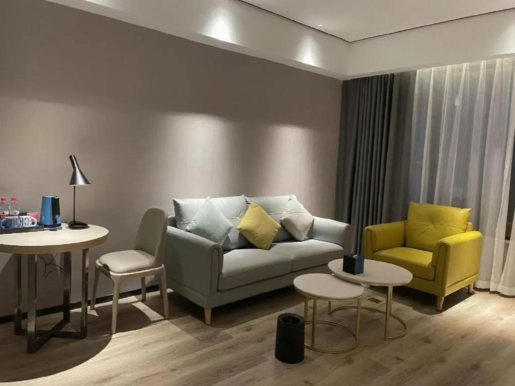 Echarm Hotel Changjiang Shilu