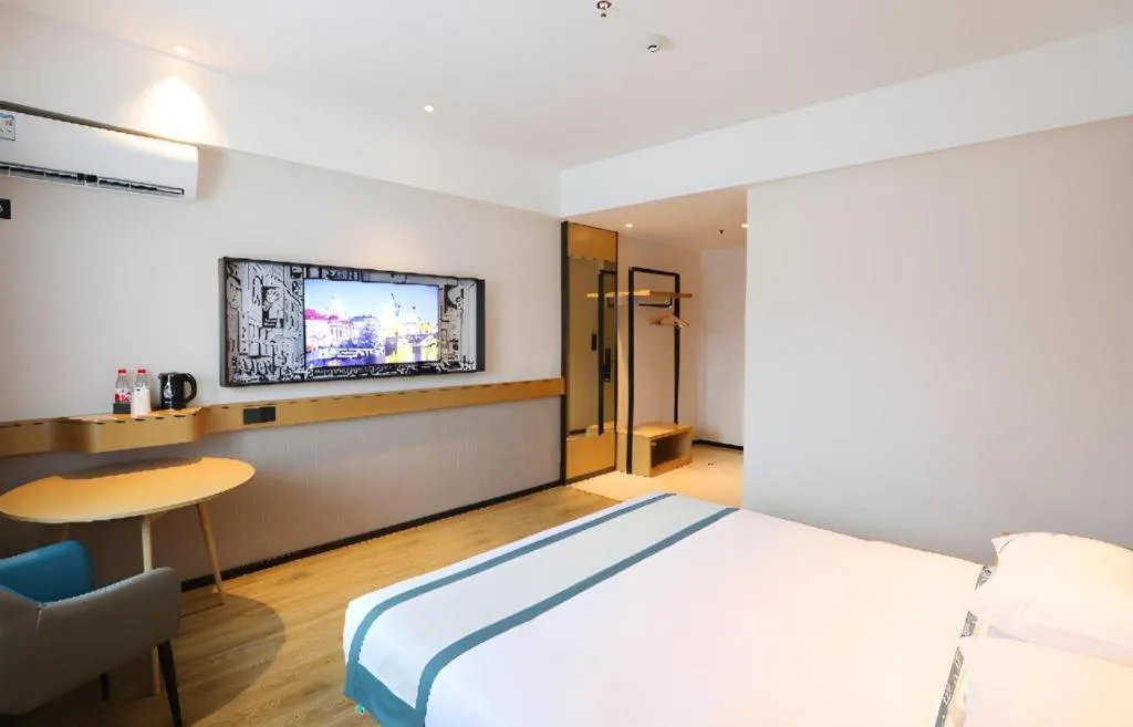 Bed in City Comfort Inn Enshi Nver Town