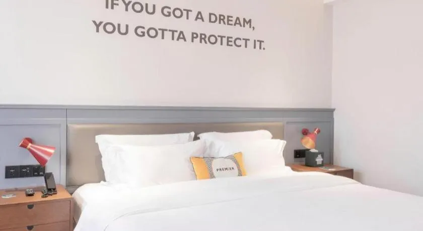 Bed in City Comfort Premier Hotel Nanning Guangxi University Zoo Metro Station