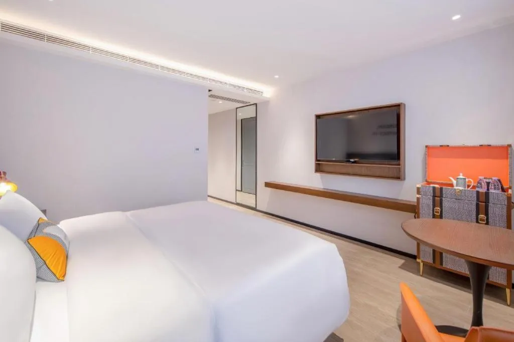 Bed in City Comfort Premier Hotel Nanning Guangxi University Zoo Metro Station