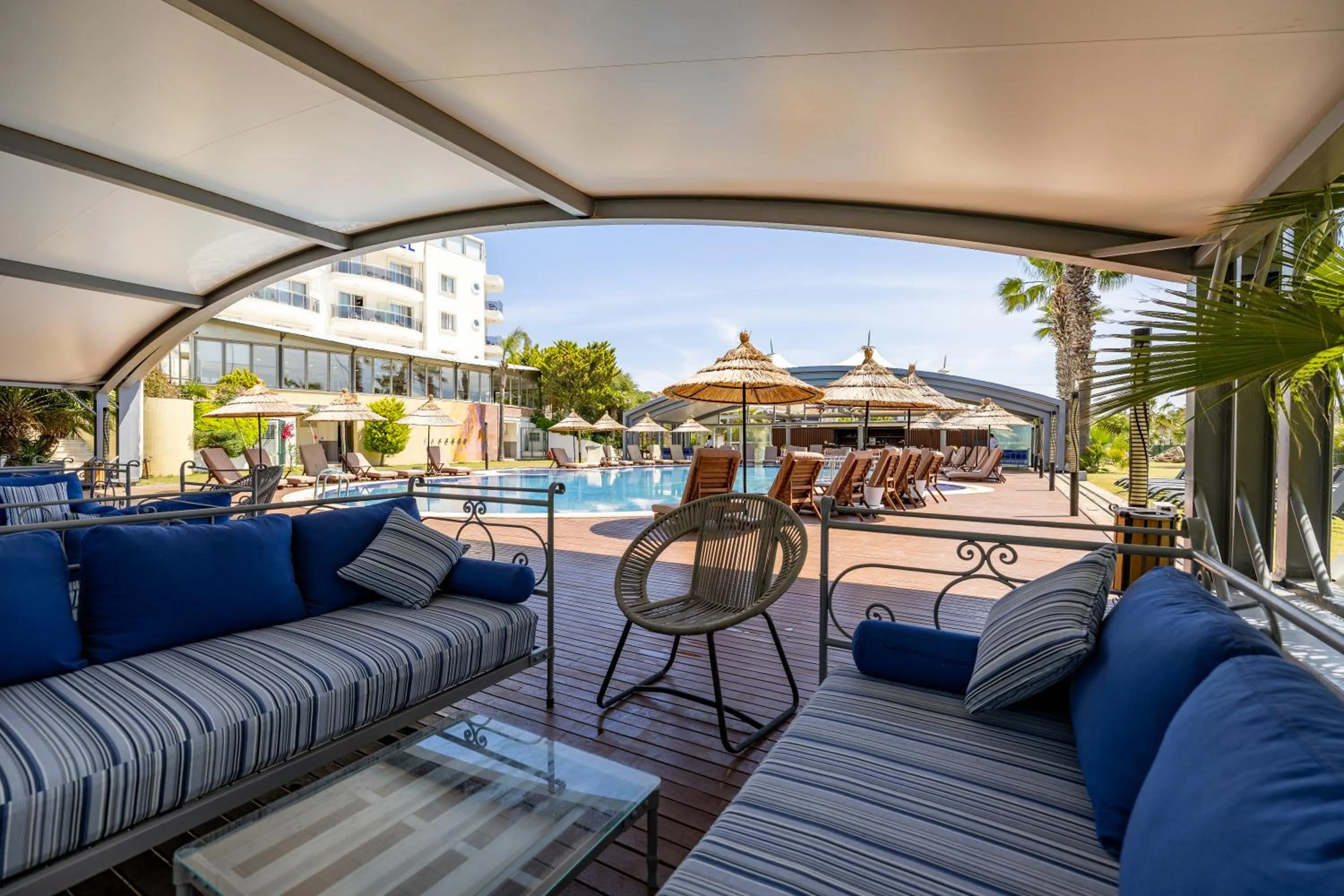 Day in Sisus Marina Hotel