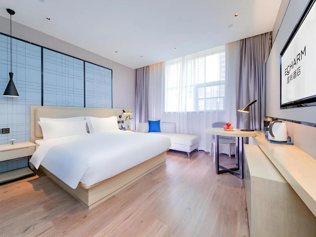 Bed in Echarm Hotel Wuhan Hankou Railway Station Zhuyeshan Metro Station