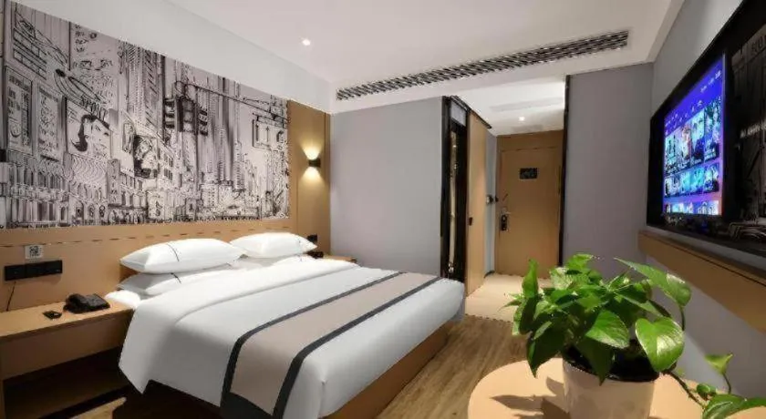 Bed in City Comfort Inn Yichang Sanxia Airport