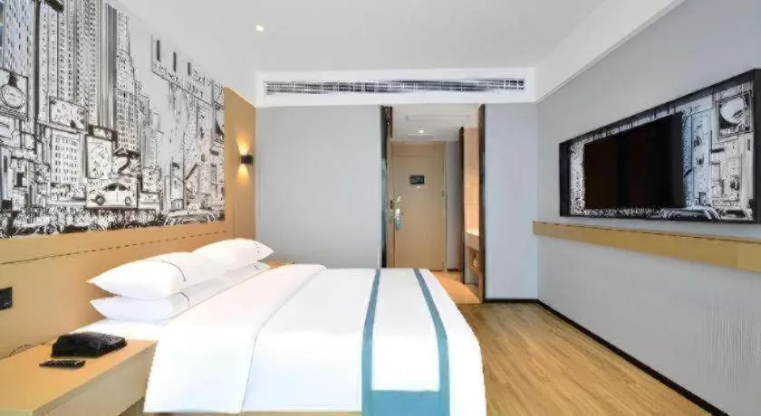 Bed in City Comfort Inn Yichang Sanxia Airport