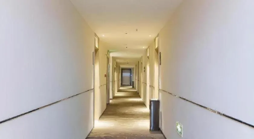 City Comfort Inn Jiujiang Gongqing Science and Technology College High-speed Railway Station