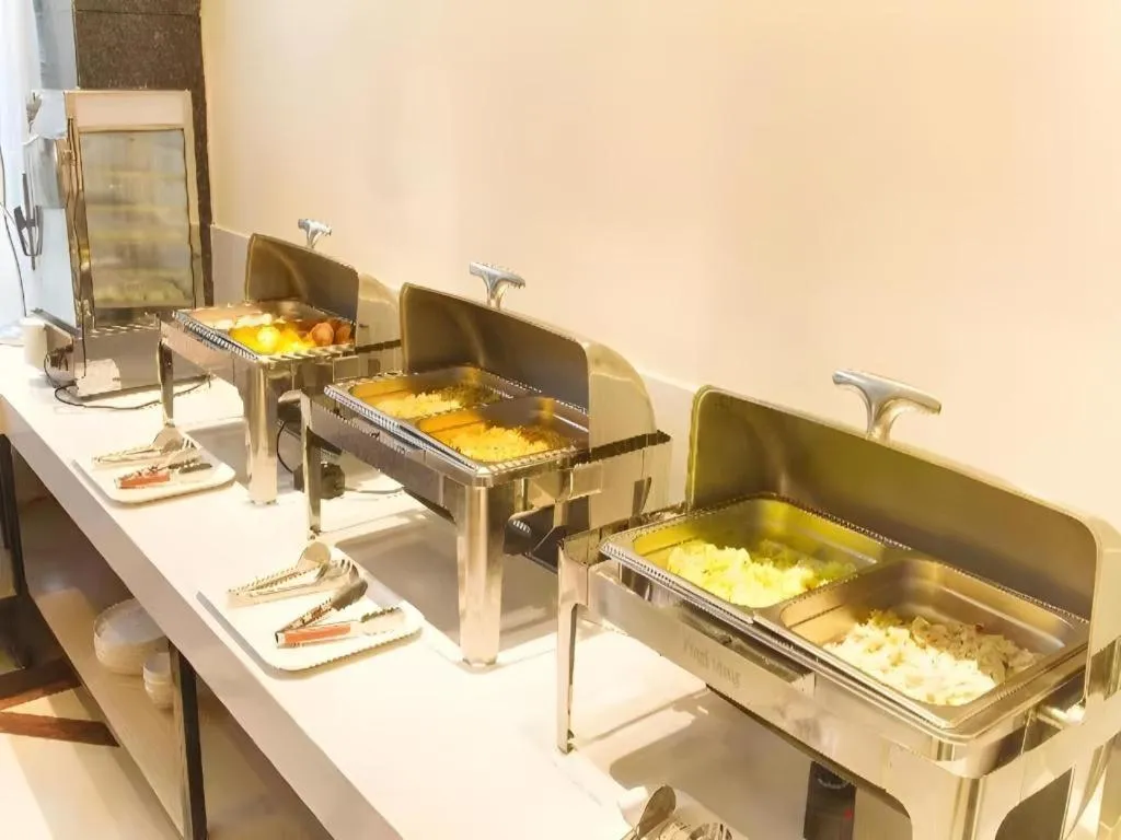 City Comfort Inn Jiujiang Gongqing Science and Technology College High-speed Railway Station