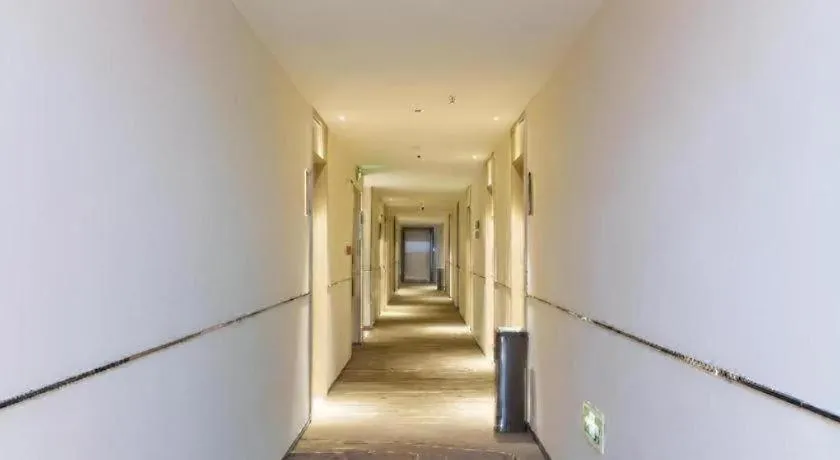 City Comfort Inn Jiujiang Gongqing Science and Technology College High-speed Railway Station