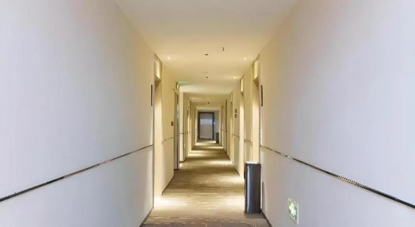 City Comfort Inn Jiujiang Gongqing Science and Technology College High-speed Railway Station