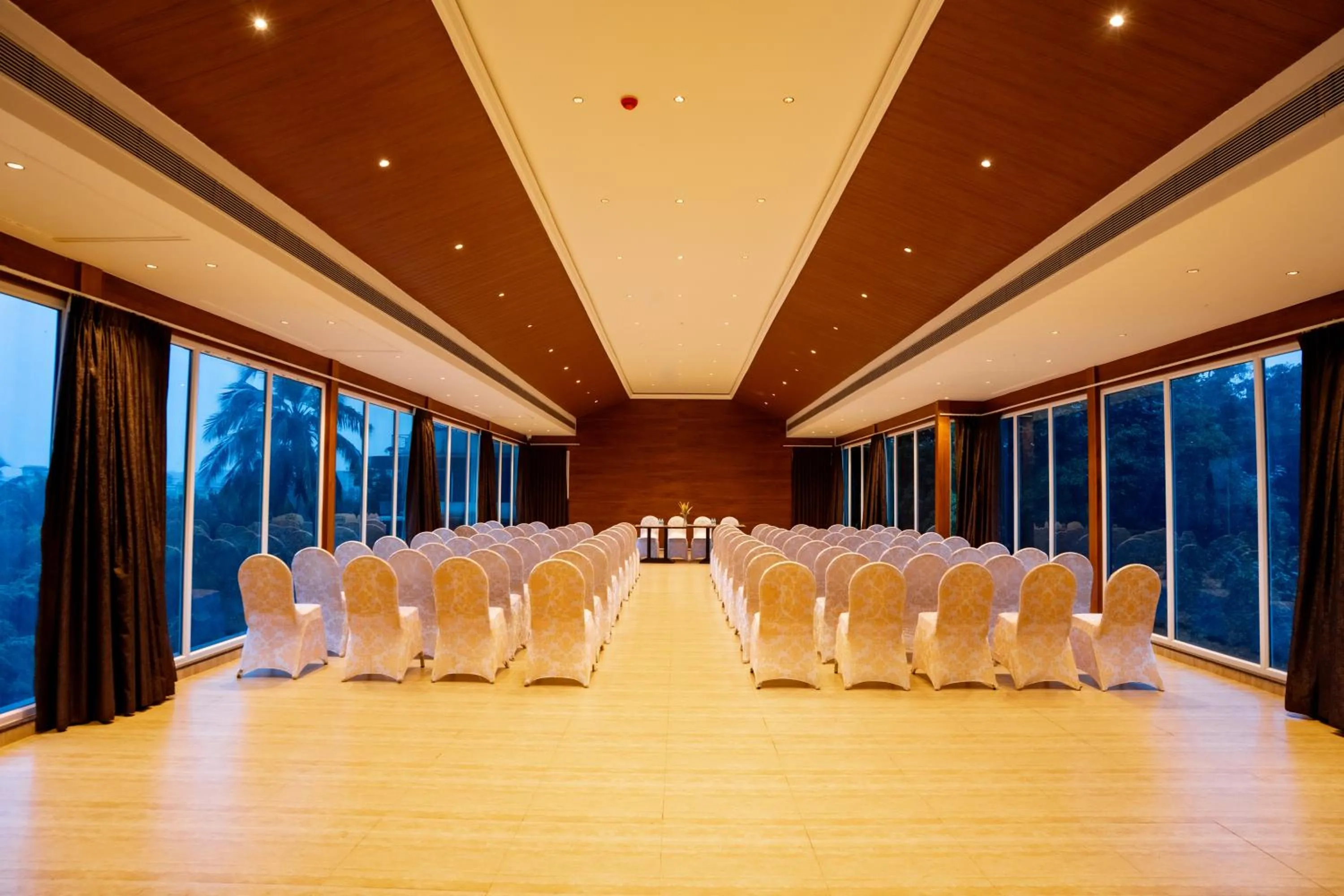 Banquet/Function facilities in The Tanisi Resorts & Pool Villas, Candolim