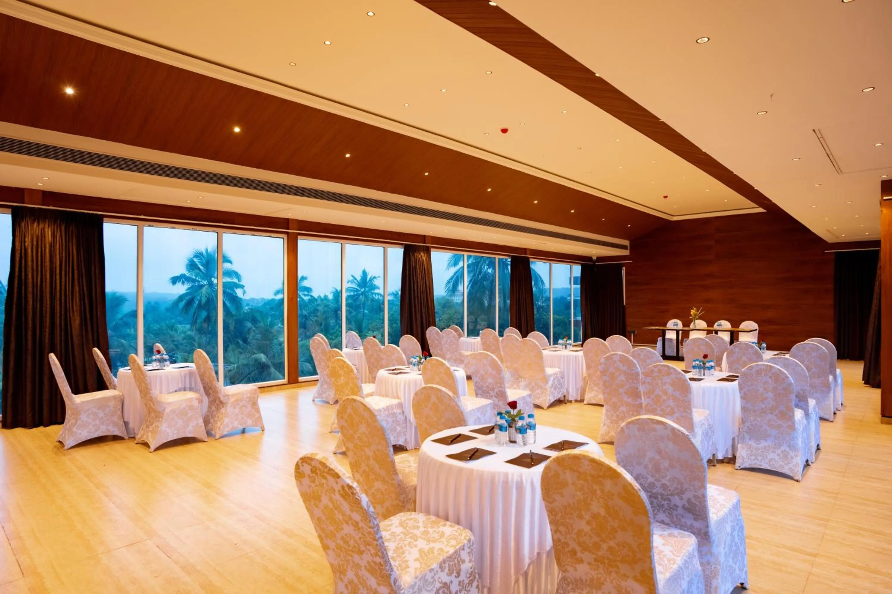 Banquet/Function facilities in The Tanisi Resorts & Pool Villas, Candolim