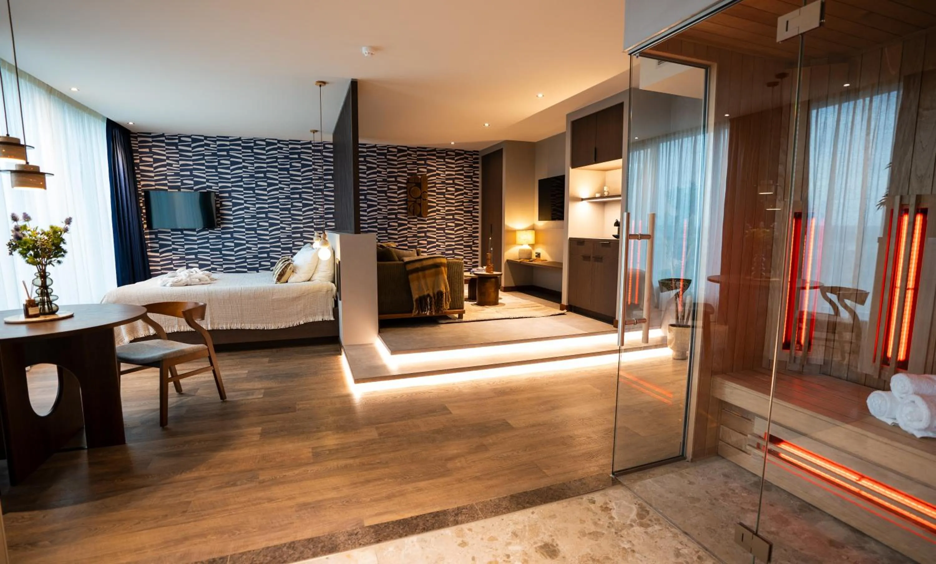 Photo of the whole room, Bed in Van der Valk hotel Veenendaal