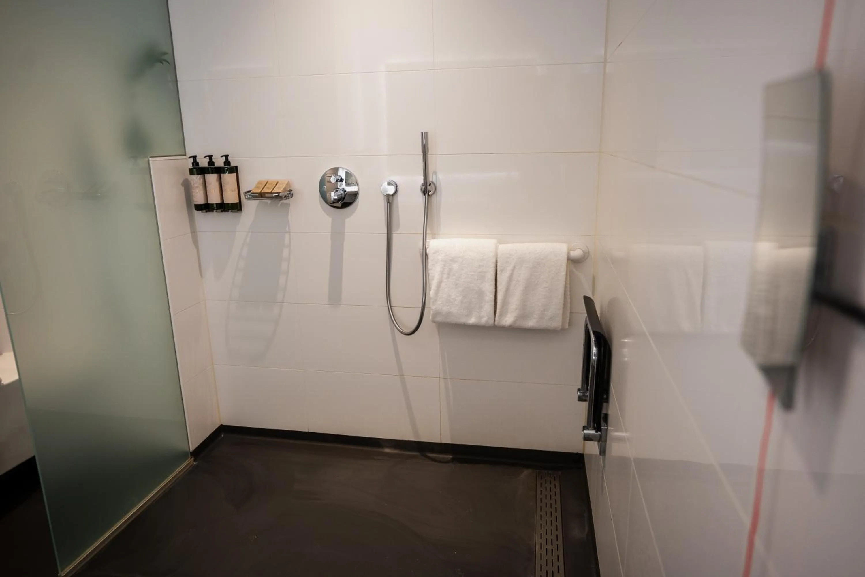 Bathroom in Van der Valk hotel Veenendaal