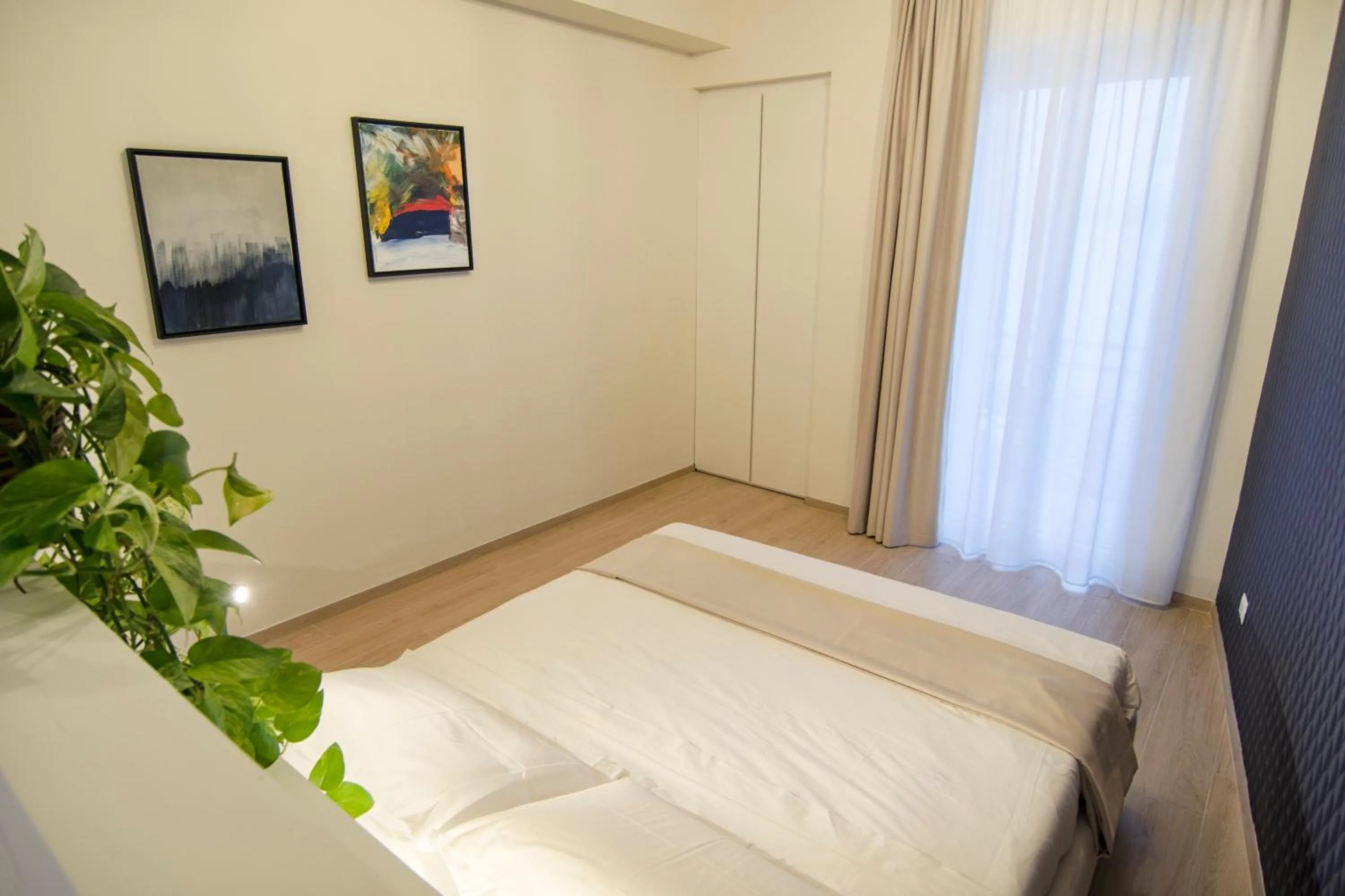 View (from property/room), Bed in Gigi Suites&Apartments