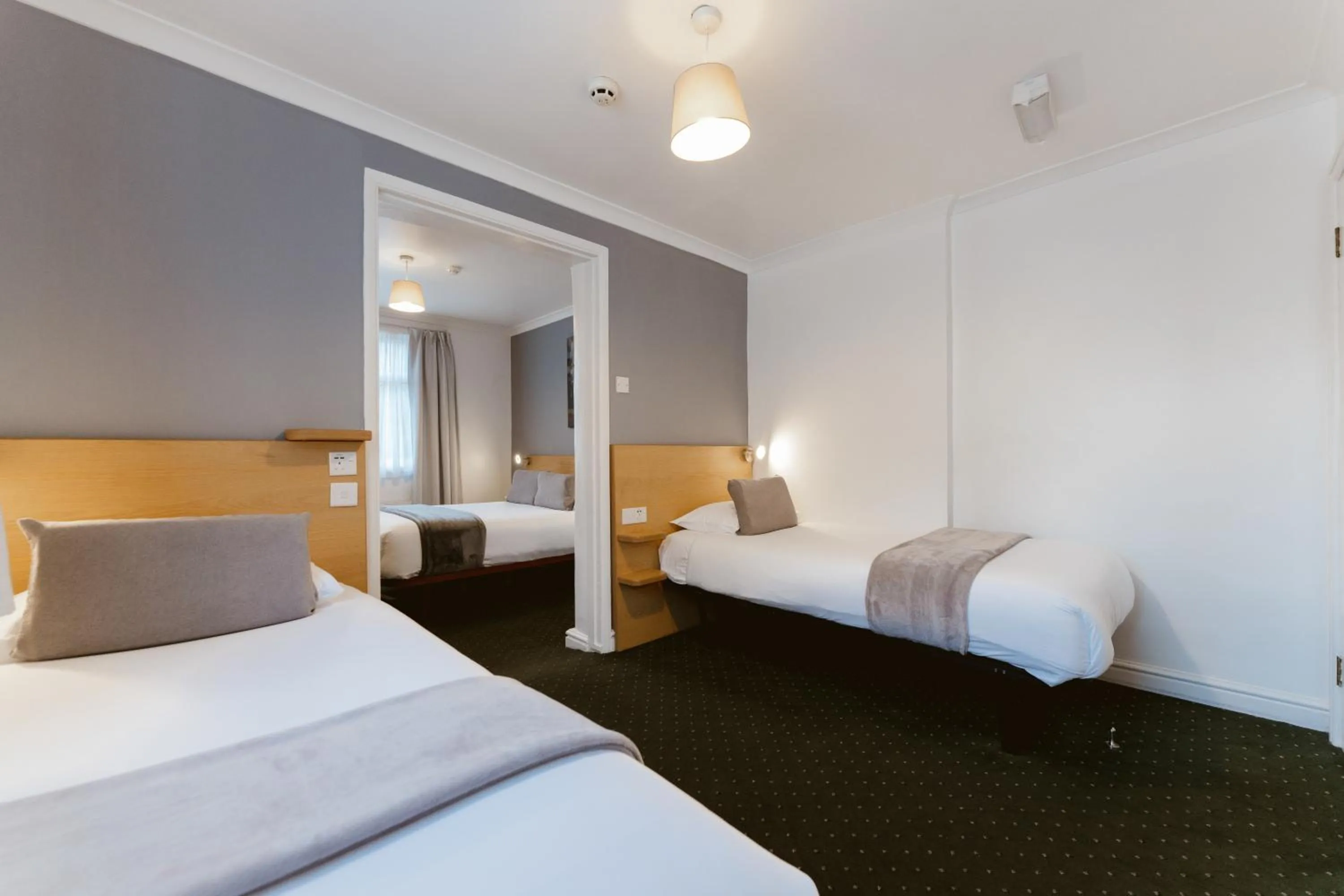 Bedroom, Bed in Star Hotel