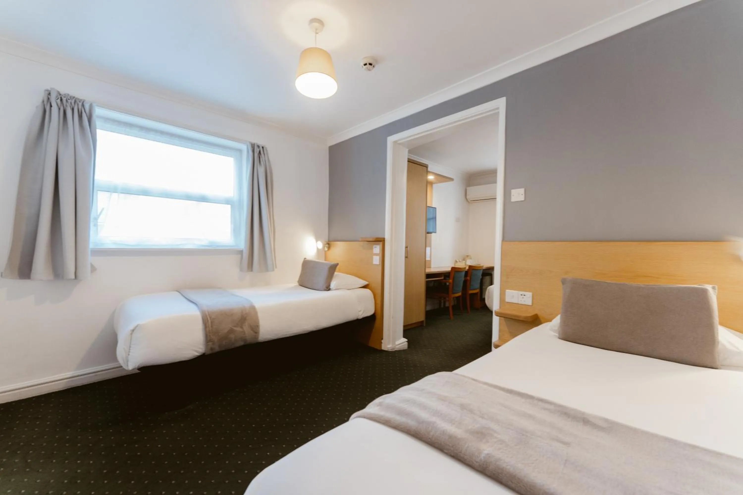 Bedroom, Bed in Star Hotel