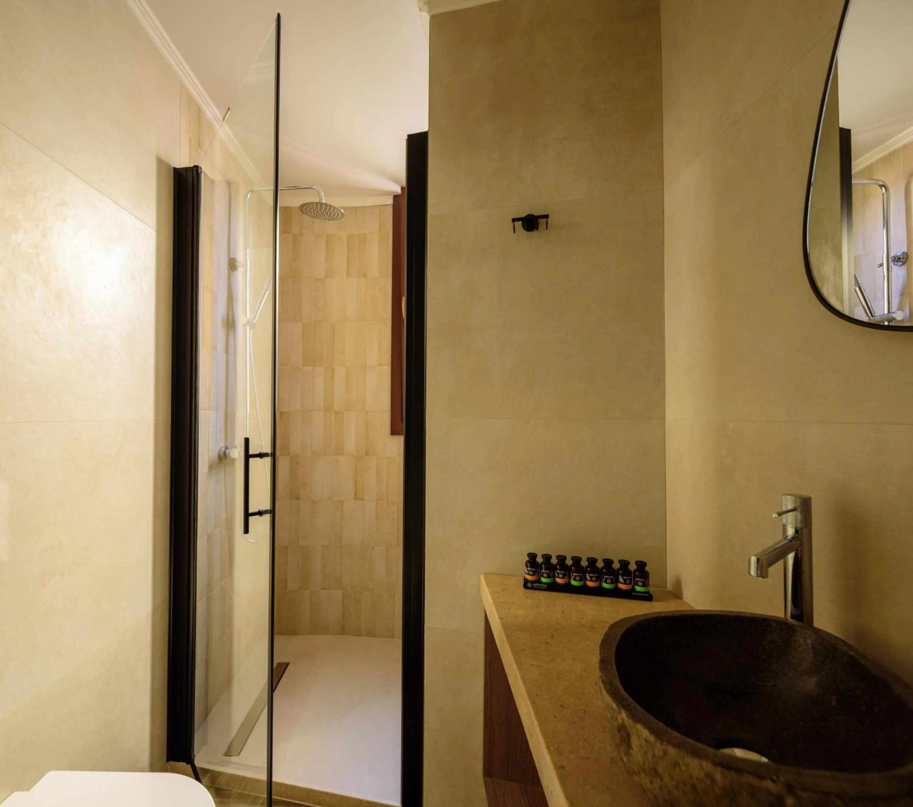 Bathroom in Arthur Suites in Old Town