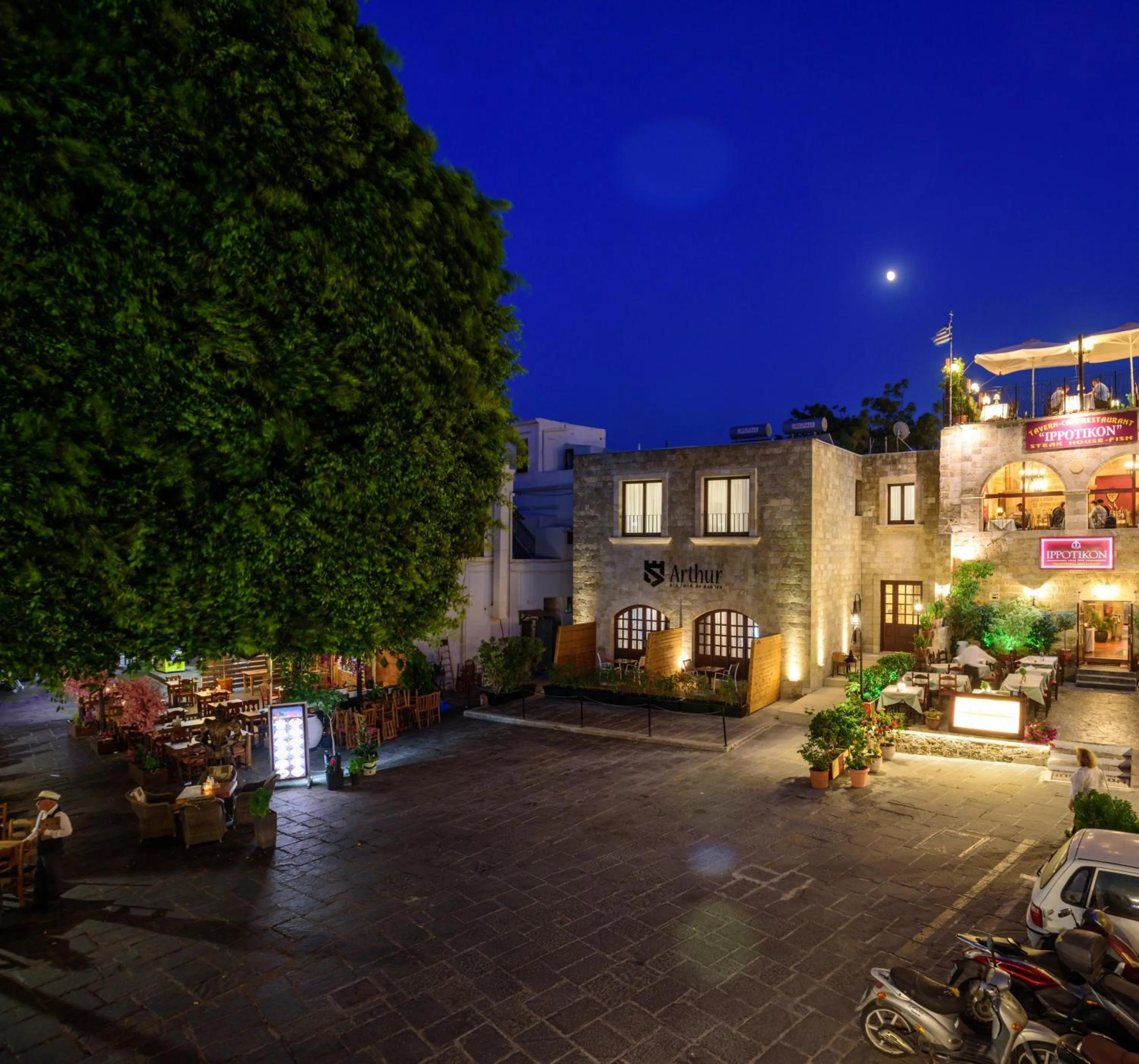 Property building in Arthur Suites in Old Town