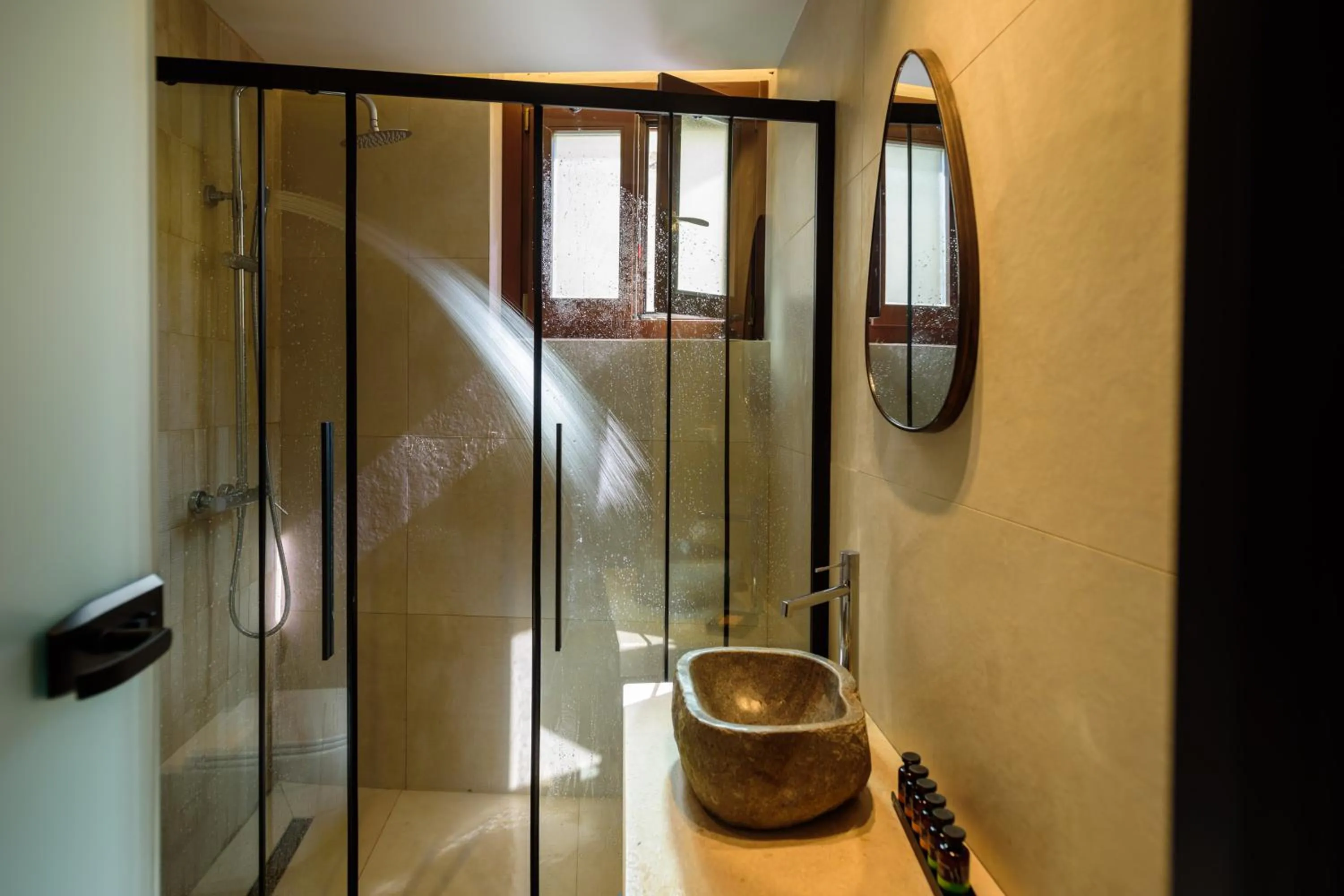 Bathroom in Arthur Suites in Old Town