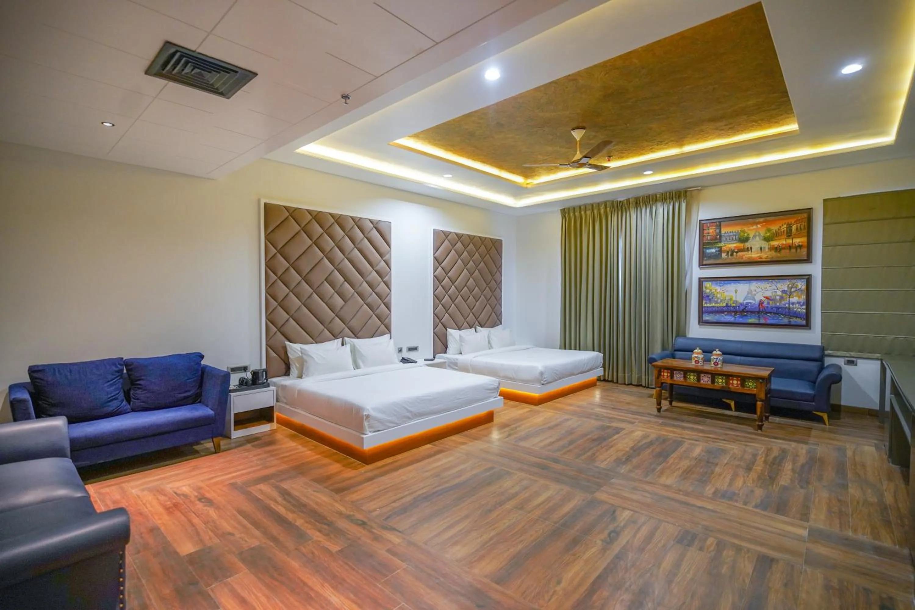 Bedroom, Bed in Hotel Red Stone