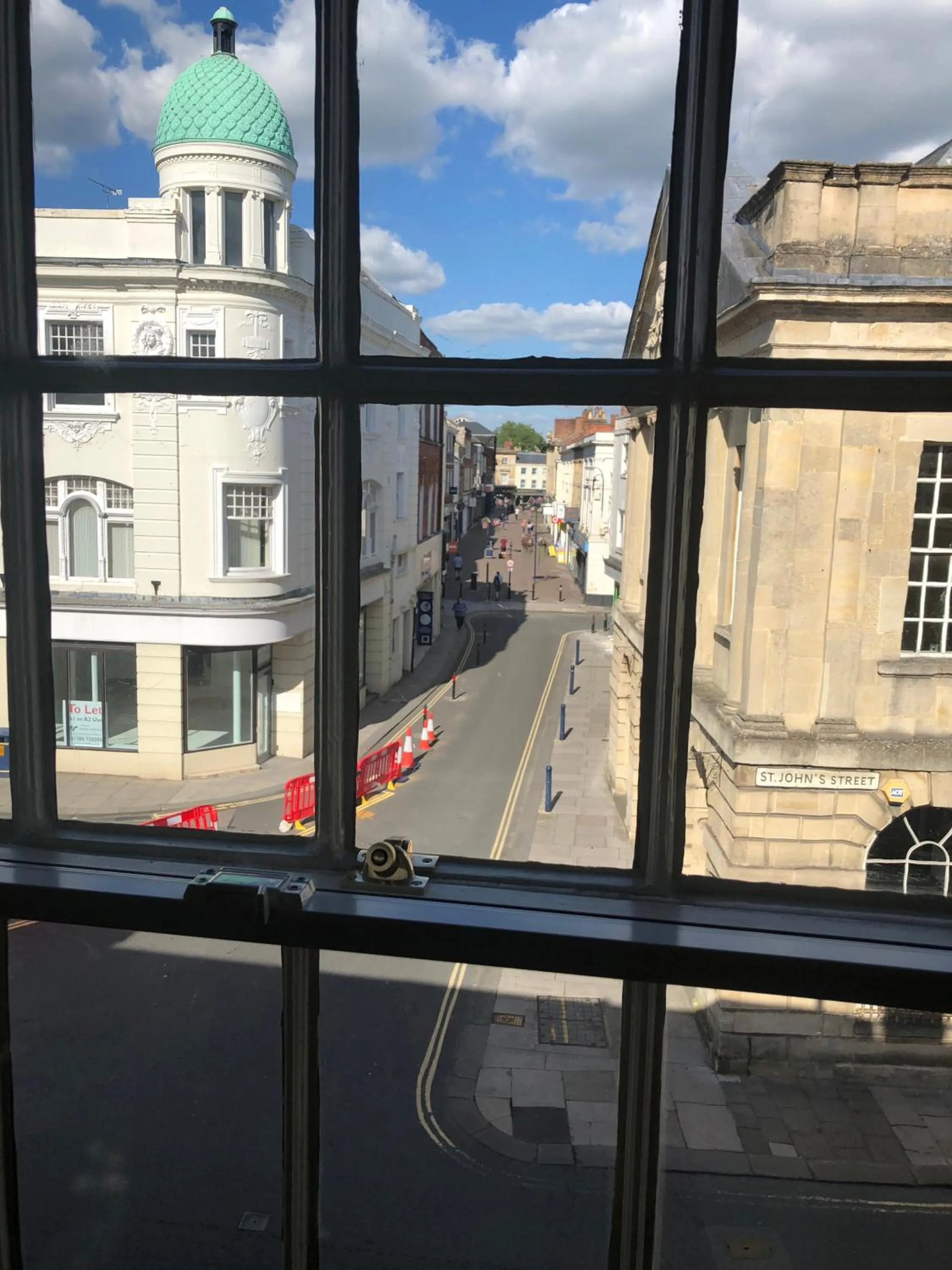 Street view in The Peppermill Town house Hotel & Restaurant