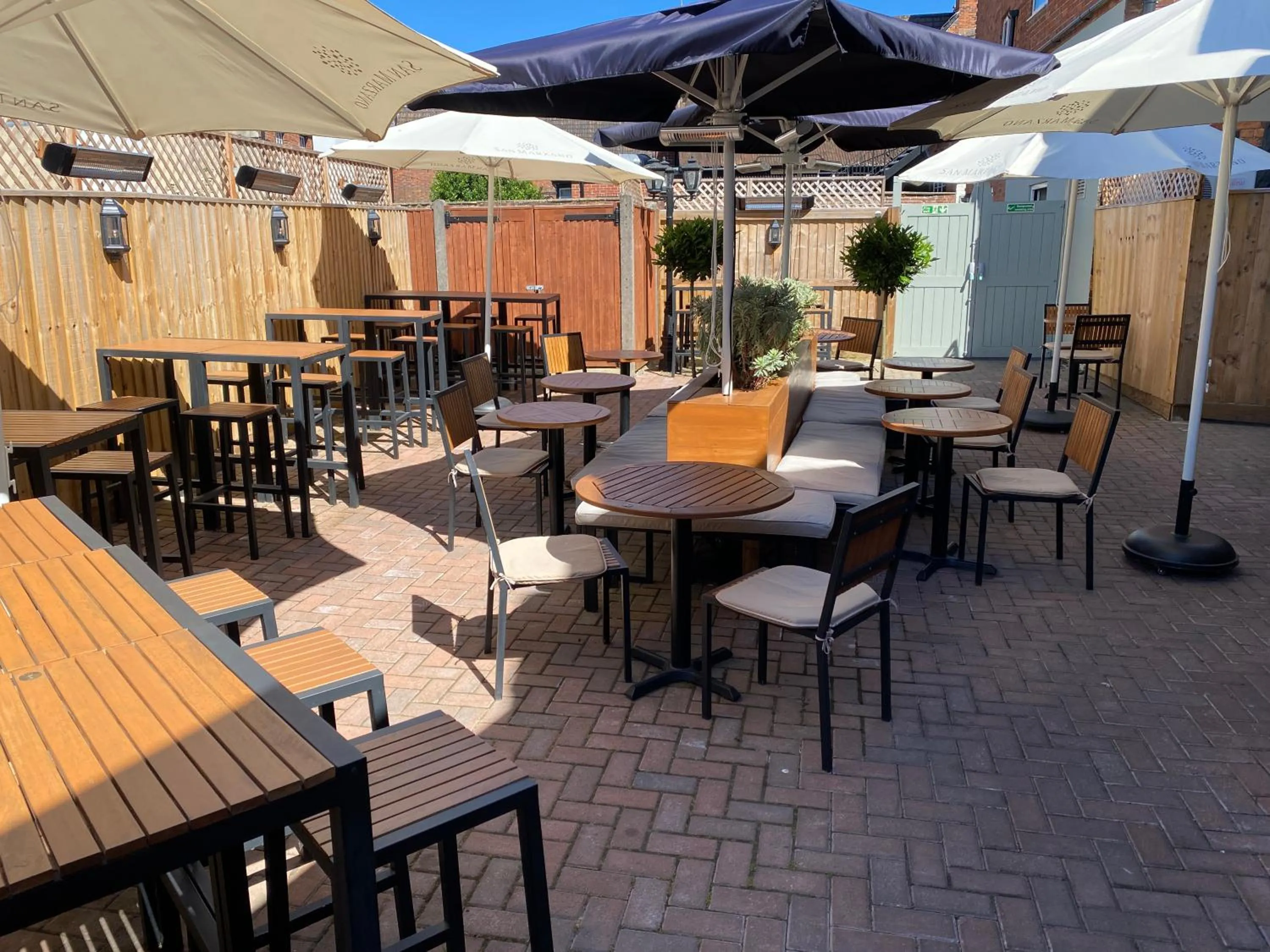 Inner courtyard view in The Peppermill Town house Hotel & Restaurant