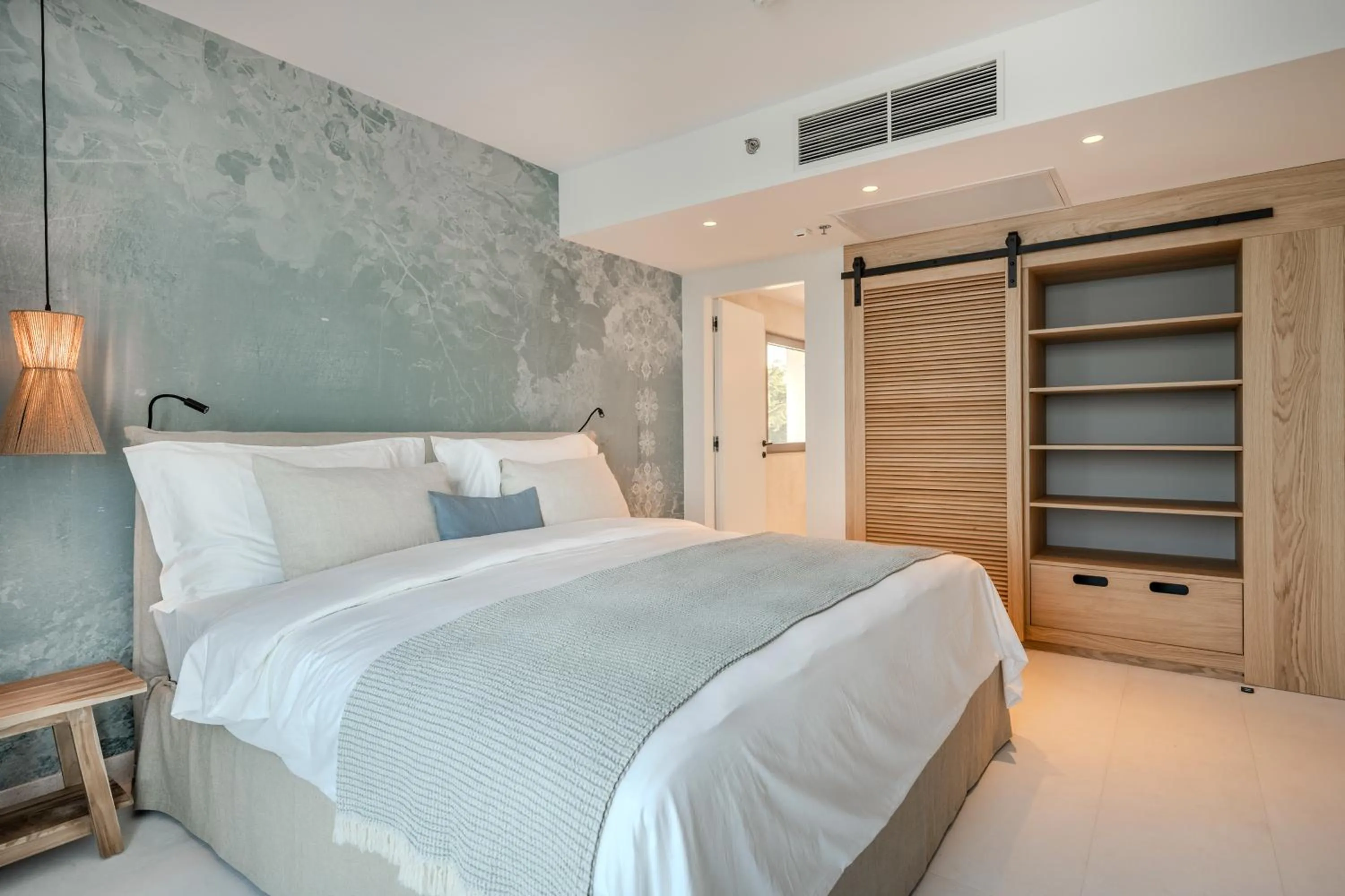 Bed in Blu Mare Hotel