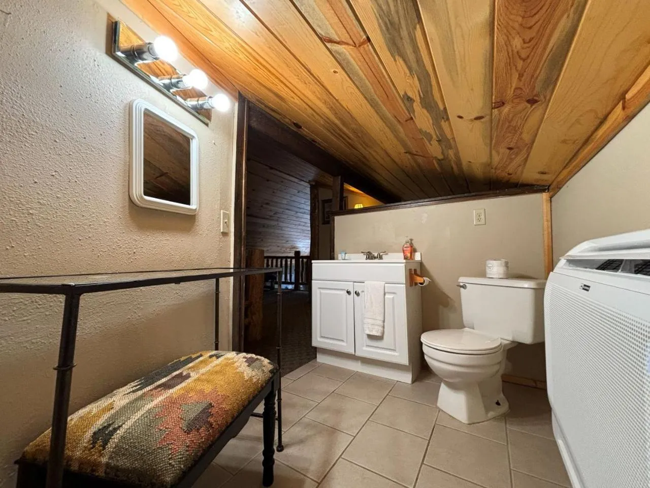 Toilet in Riverfront Motel & Cabins