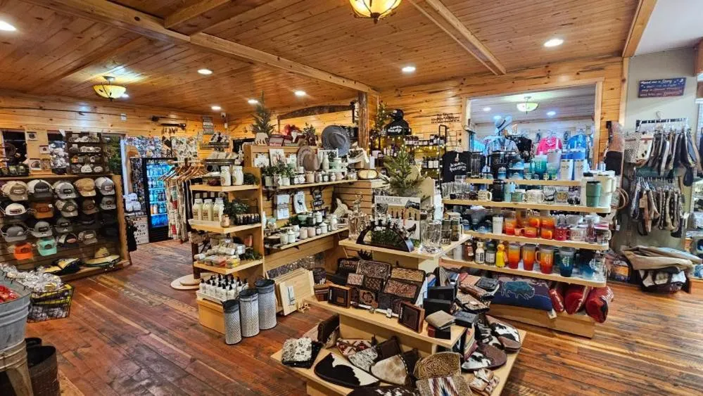 Shopping Area in Riverfront Motel & Cabins