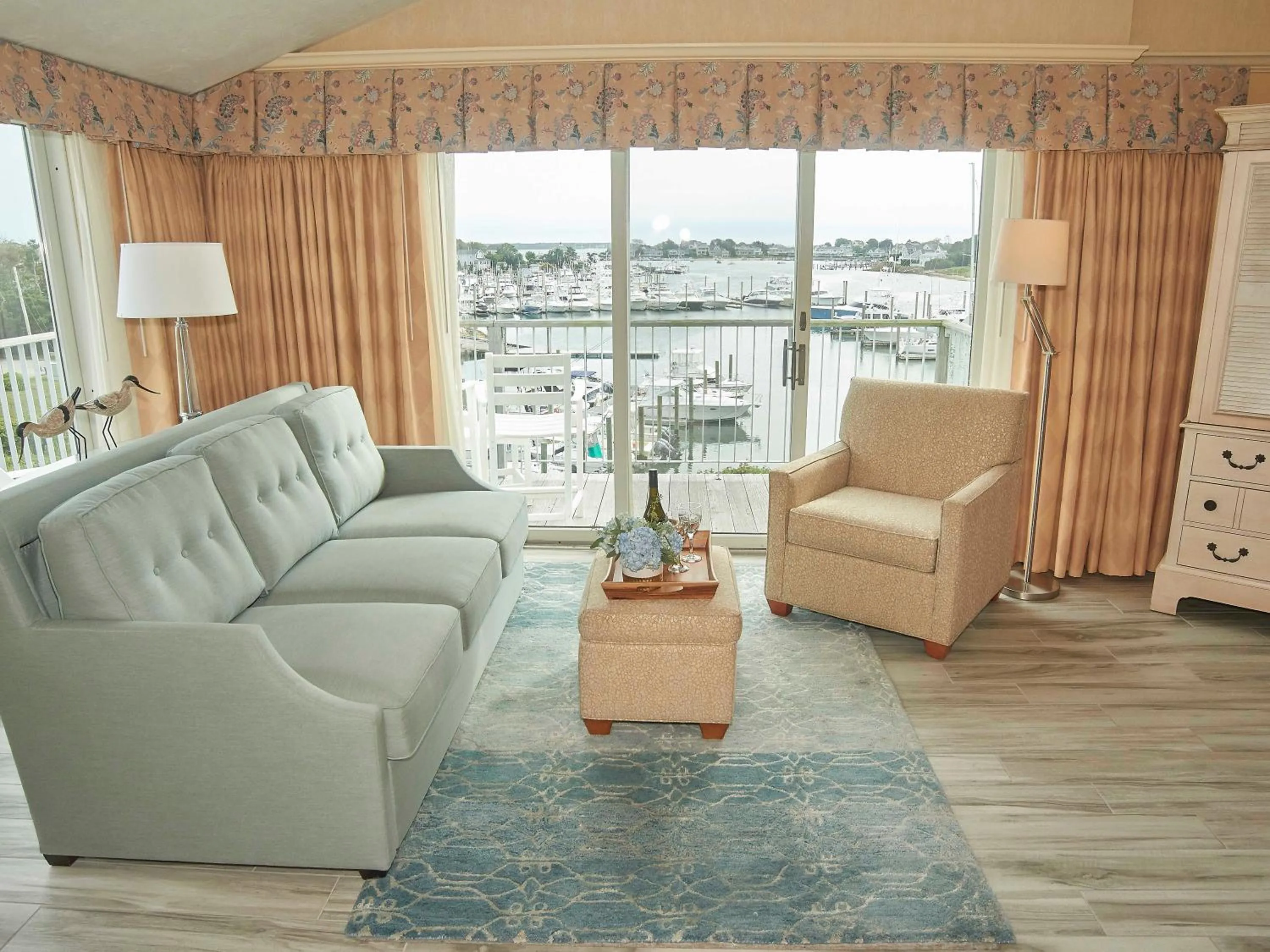 Photo of the whole room in Anchor In Hotel - Hyannis, MA