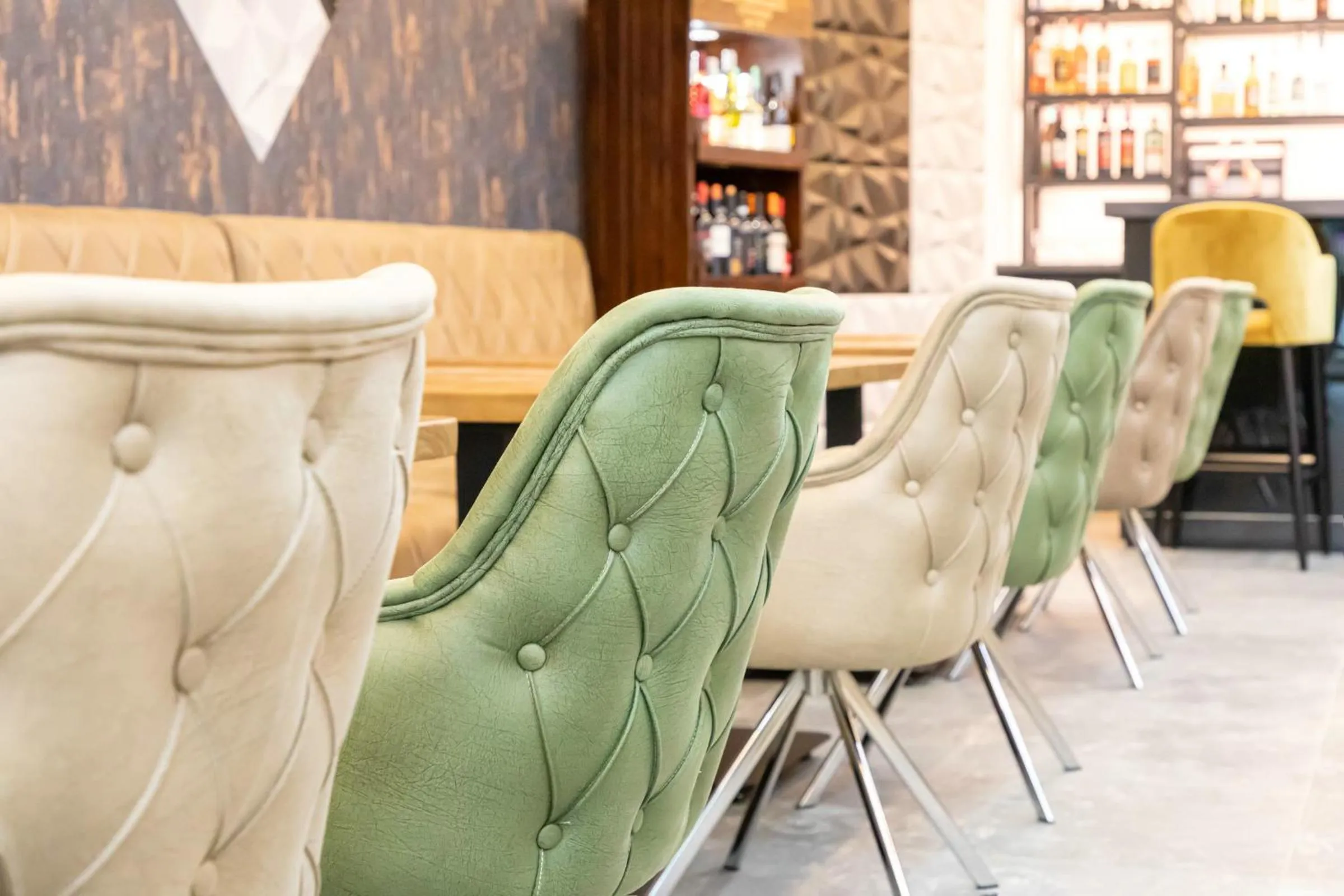 Restaurant/places to eat in Central Hotel & Lounge Adult Only