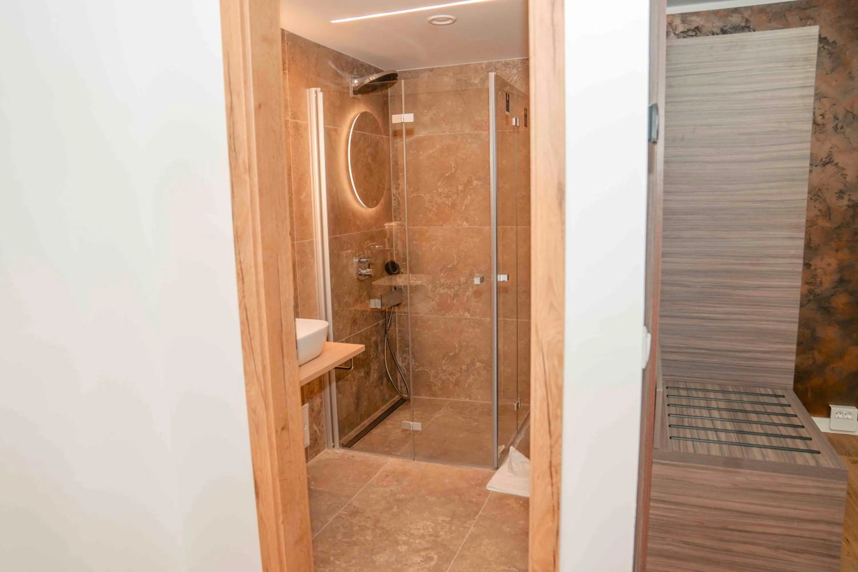 Shower in Central Hotel & Lounge Adult Only