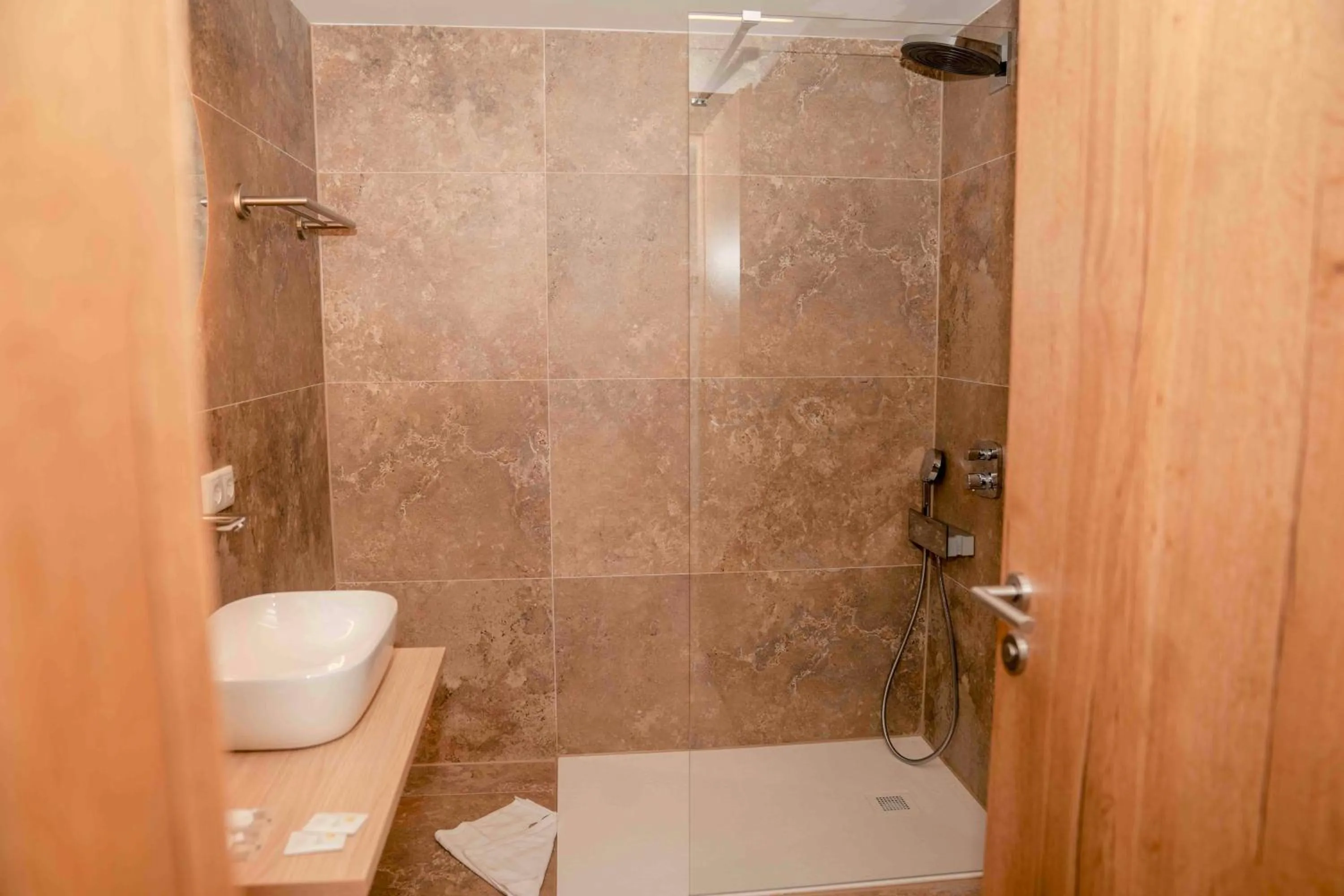 Shower in Central Hotel & Lounge Adult Only