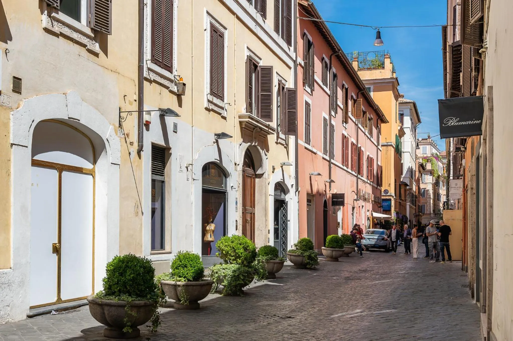 Property building in Decimo Meridio- At Spanish Steps-