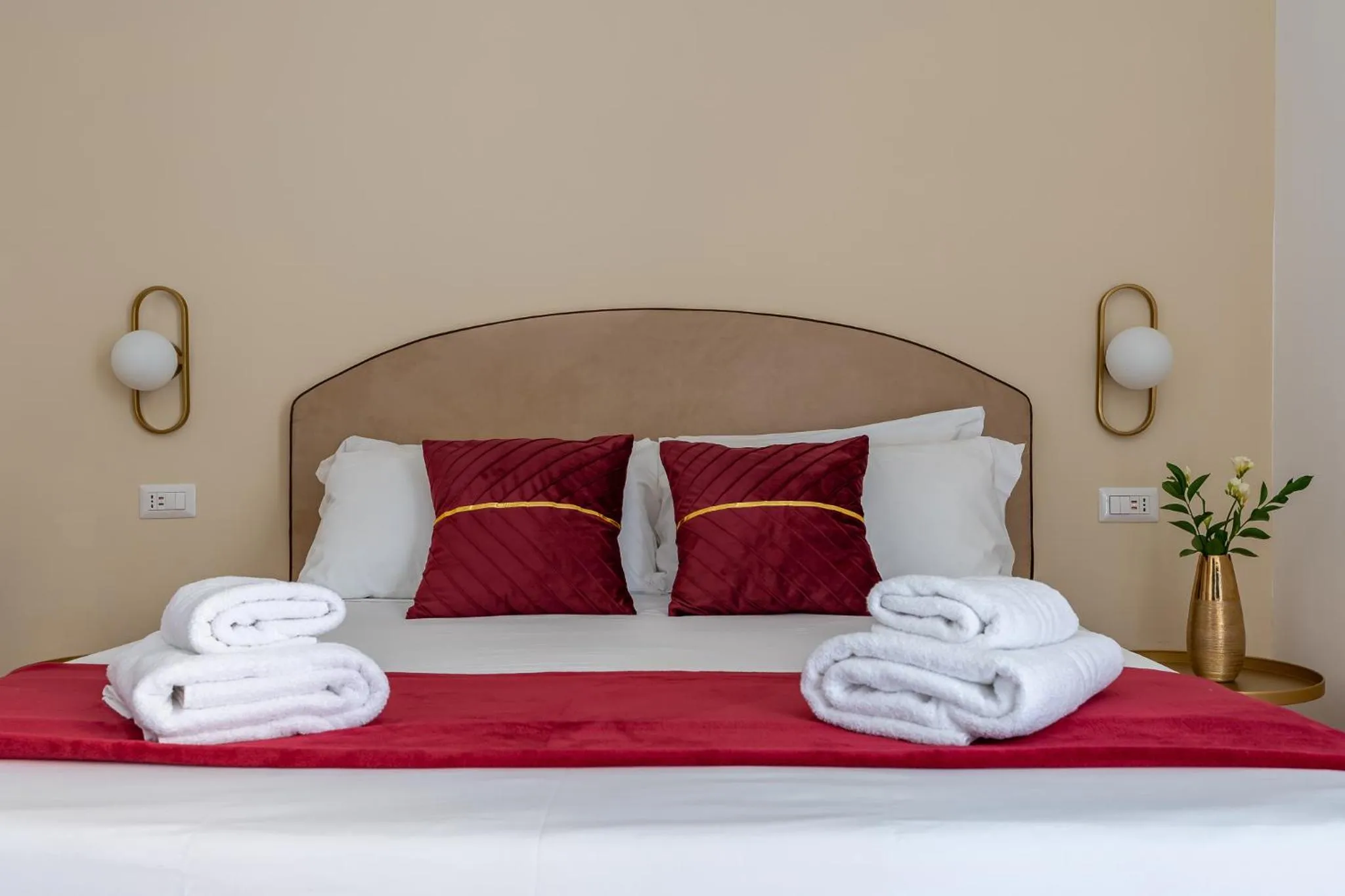 Bed in Decimo Meridio- At Spanish Steps-