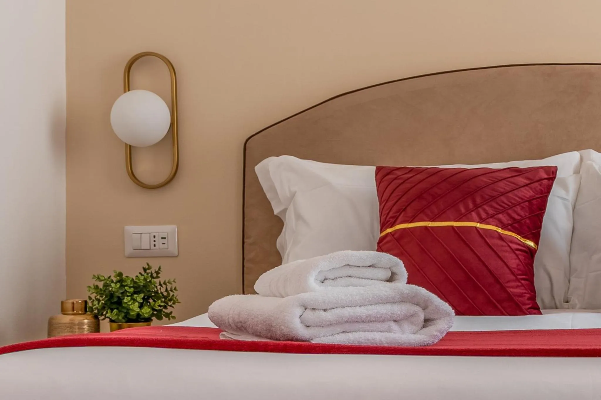 Bed in Decimo Meridio- At Spanish Steps-