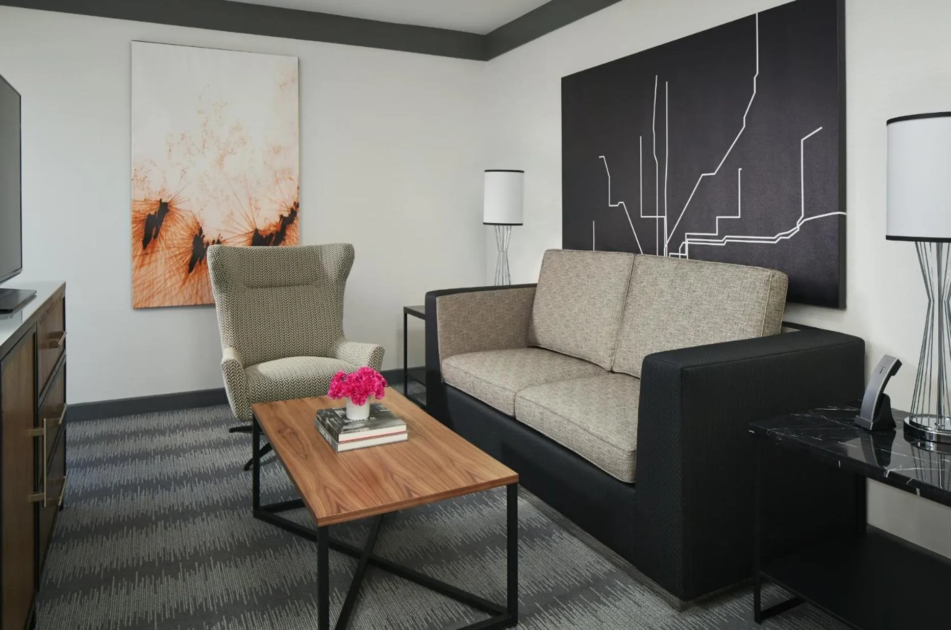 Seating area in Loews Chicago Hotel