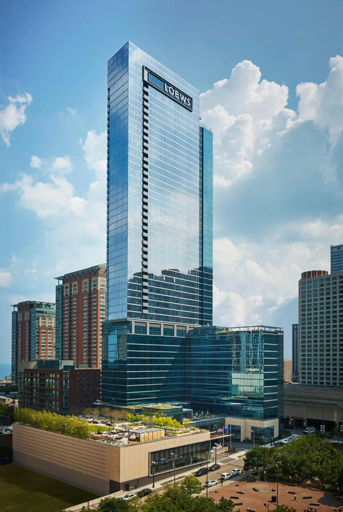 Property building in Loews Chicago Hotel