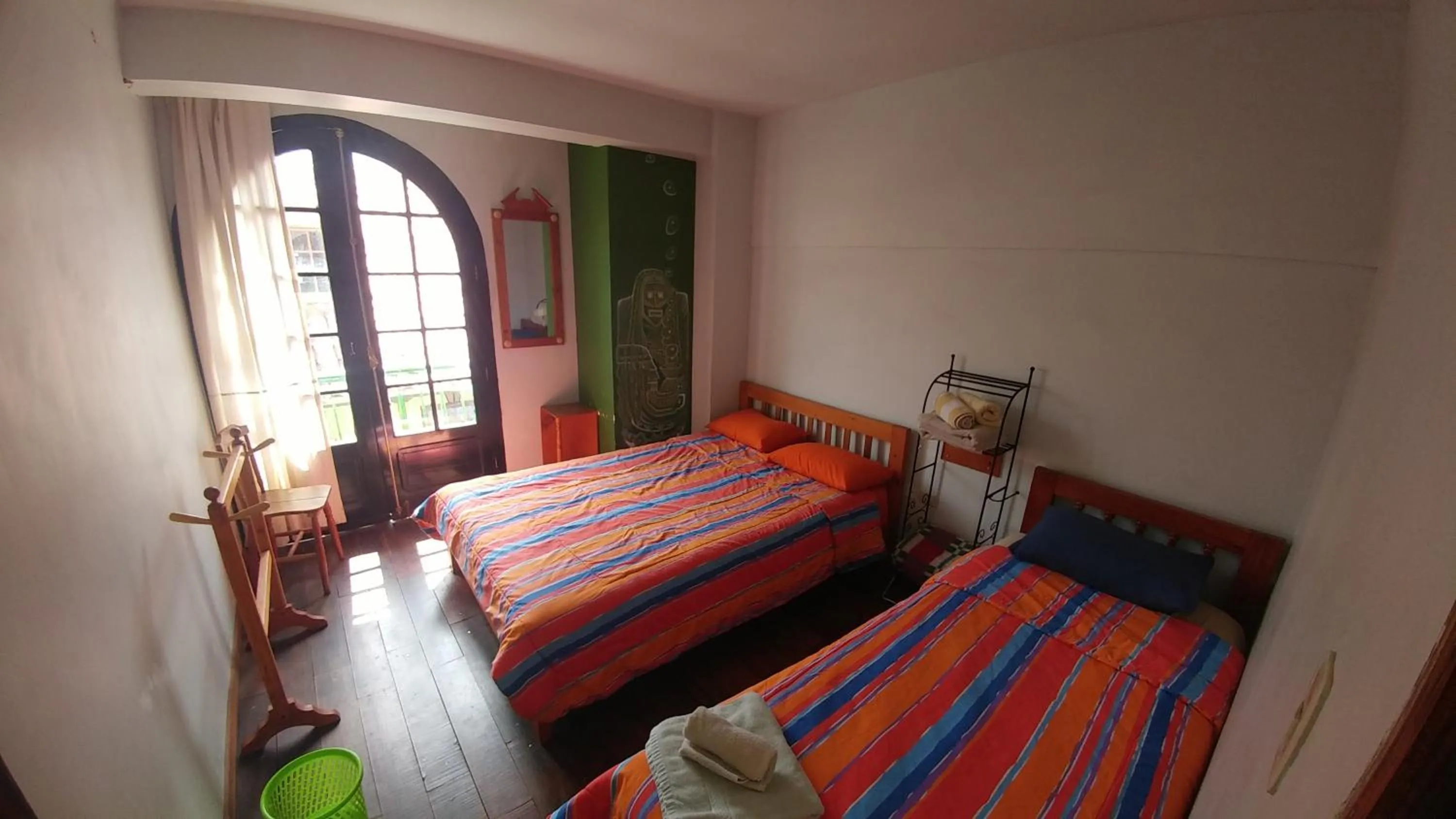 Photo of the whole room, Bed in Anata Hostal