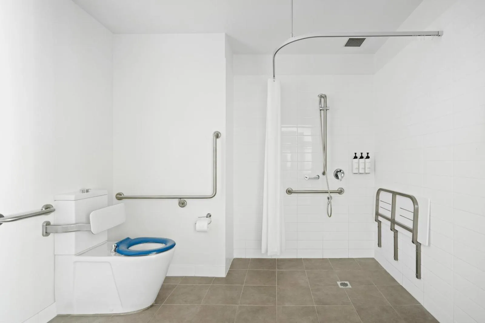 Bathroom in Quest Townsville on Eyre