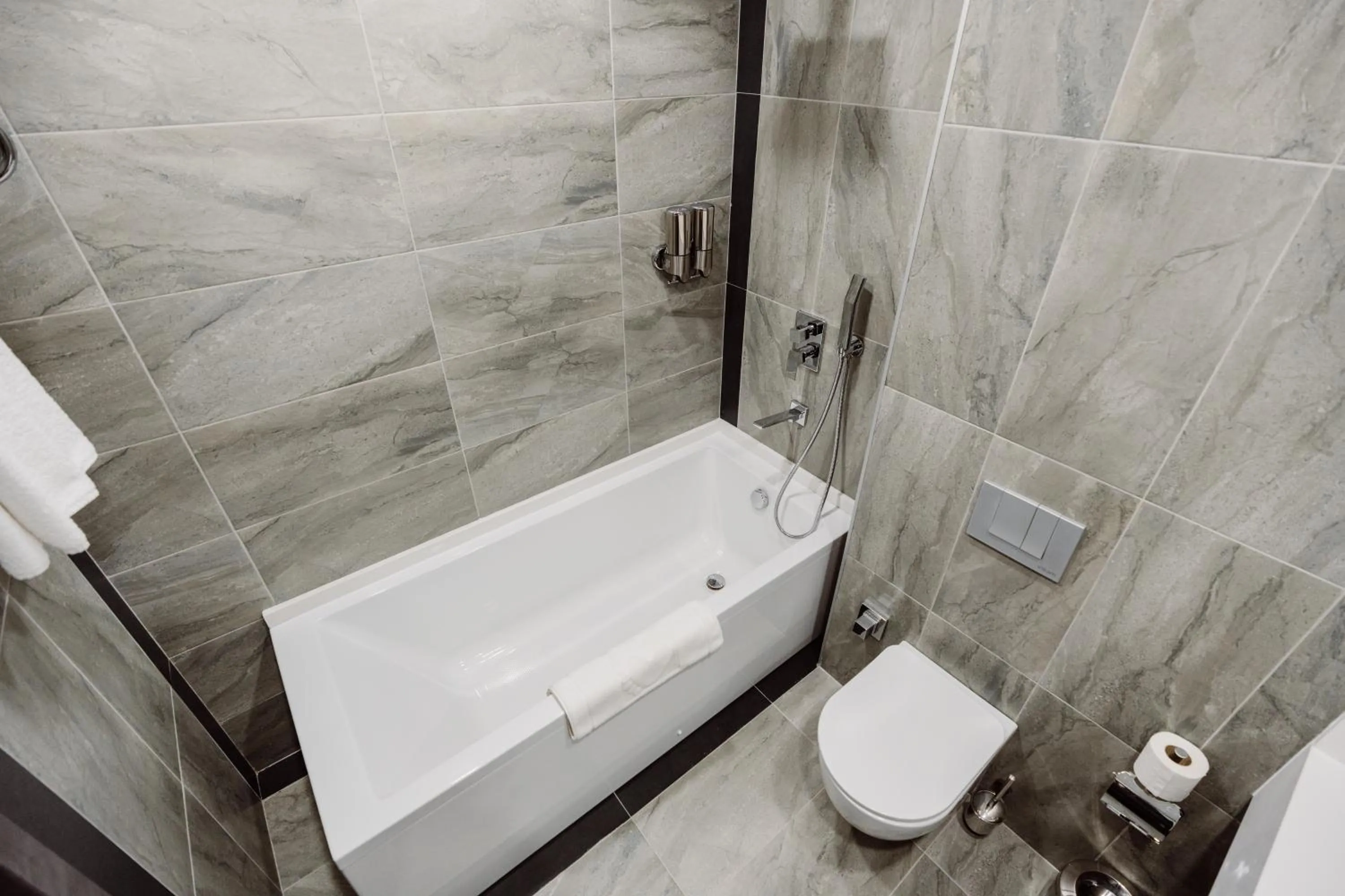 Shower in Best Western Plus Batumi