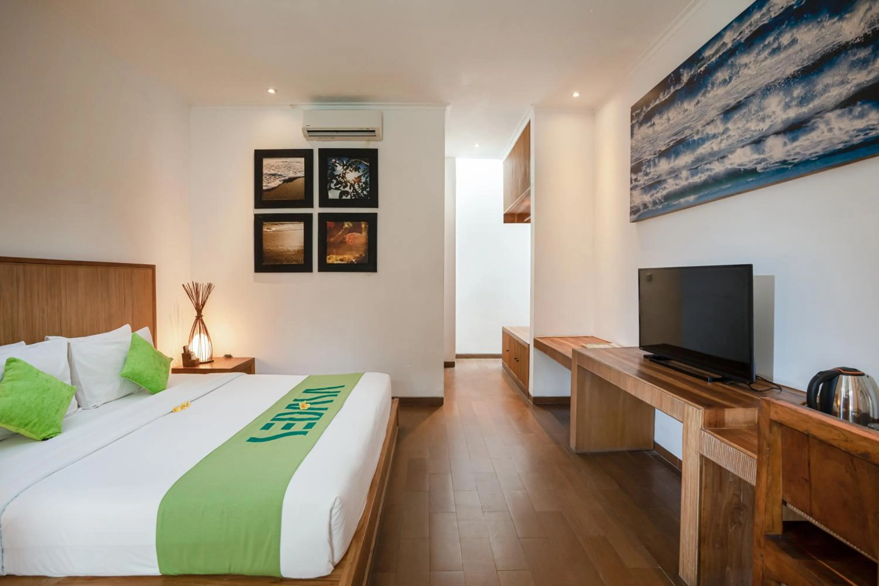 Bedroom, Bed in Sedasa Lodge