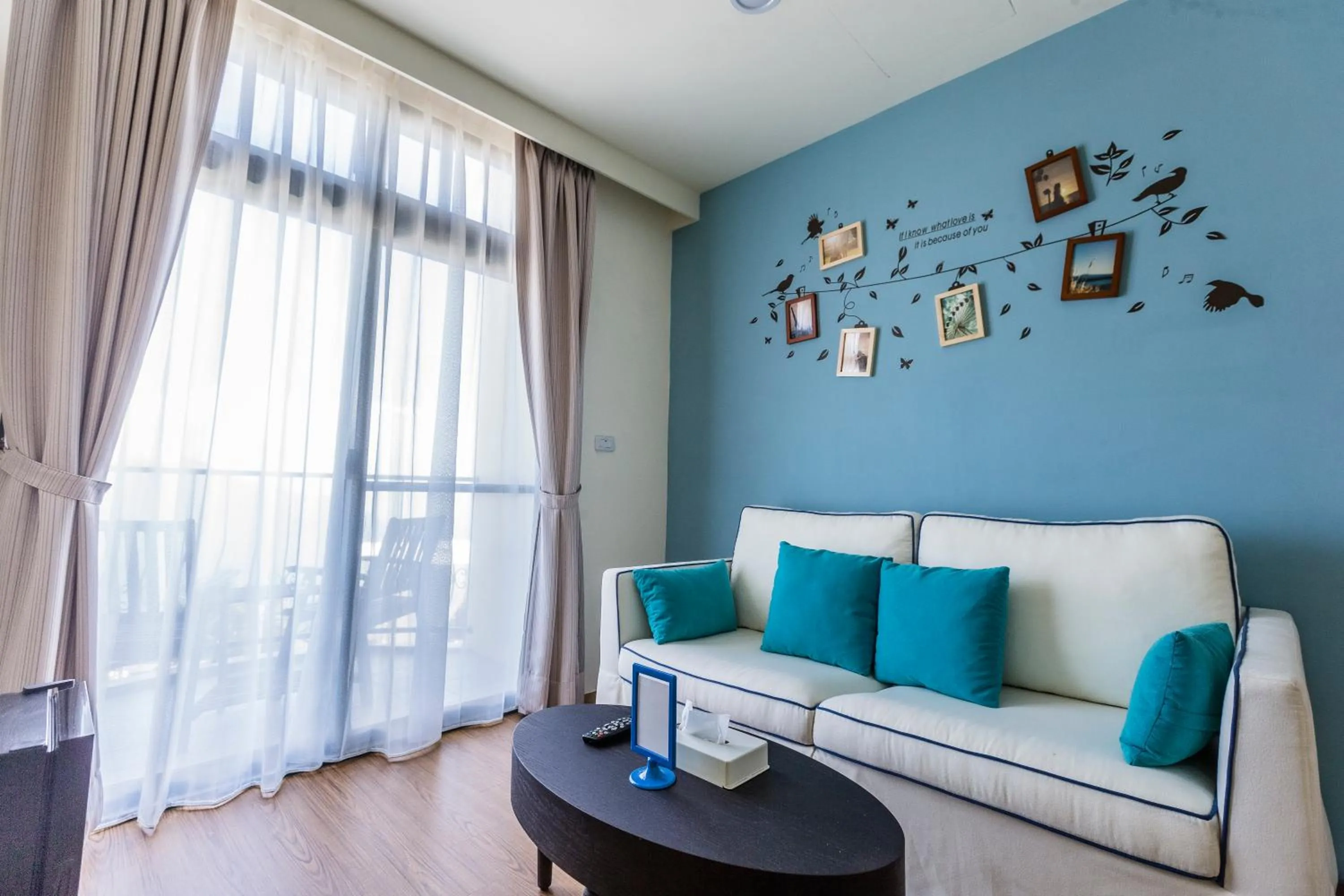 Seating area in Le Retour Du Printemps Villa