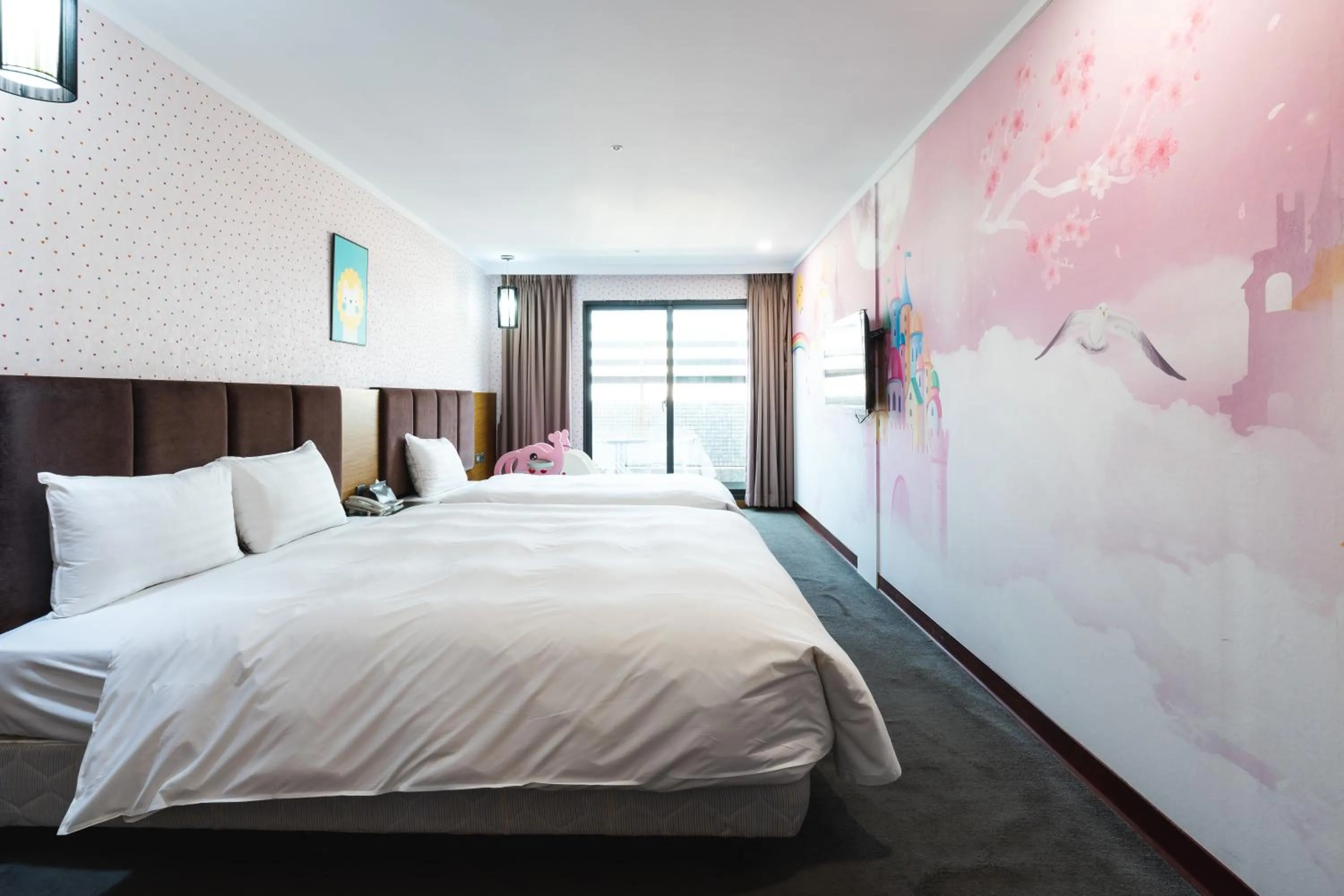 Bed in Shianghu Boutique Hotel